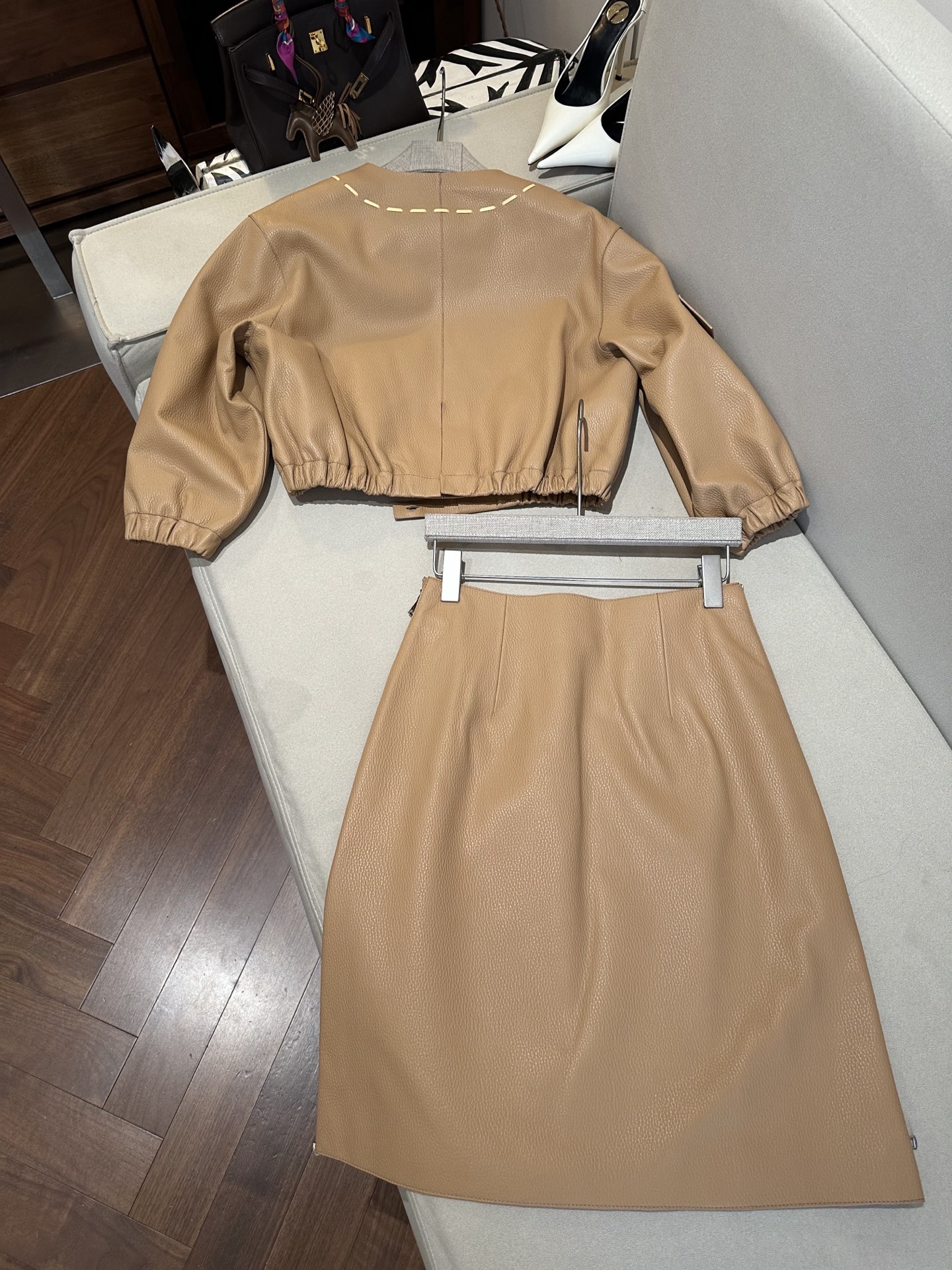 香奈儿 Chanel 高级成衣风衣外套及大衣服饰 #516AD85F 8