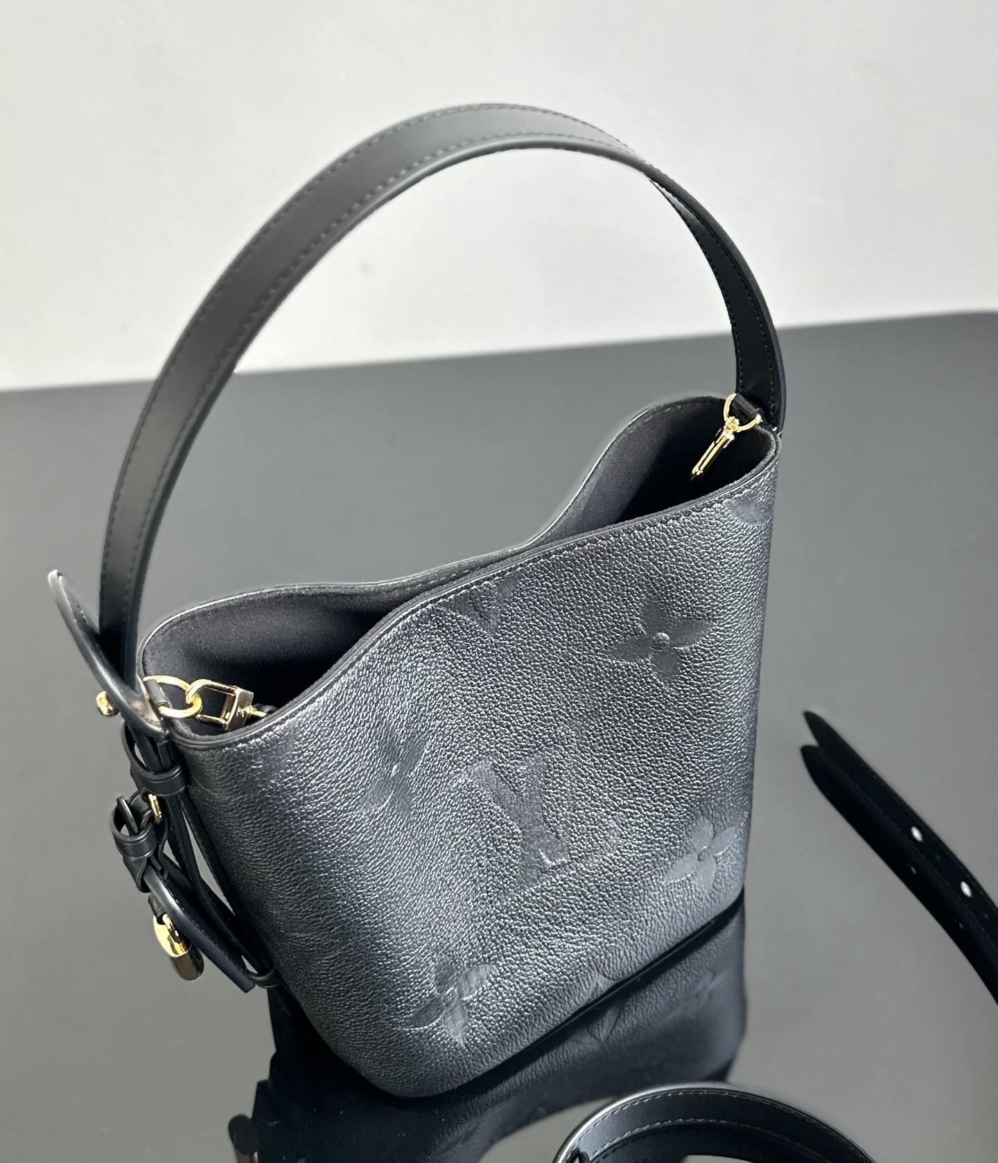 Louis Vuitton All In BB Black Monogram Empreinte Leather Bucket Bag 7 i1740814210579 3539 0 6