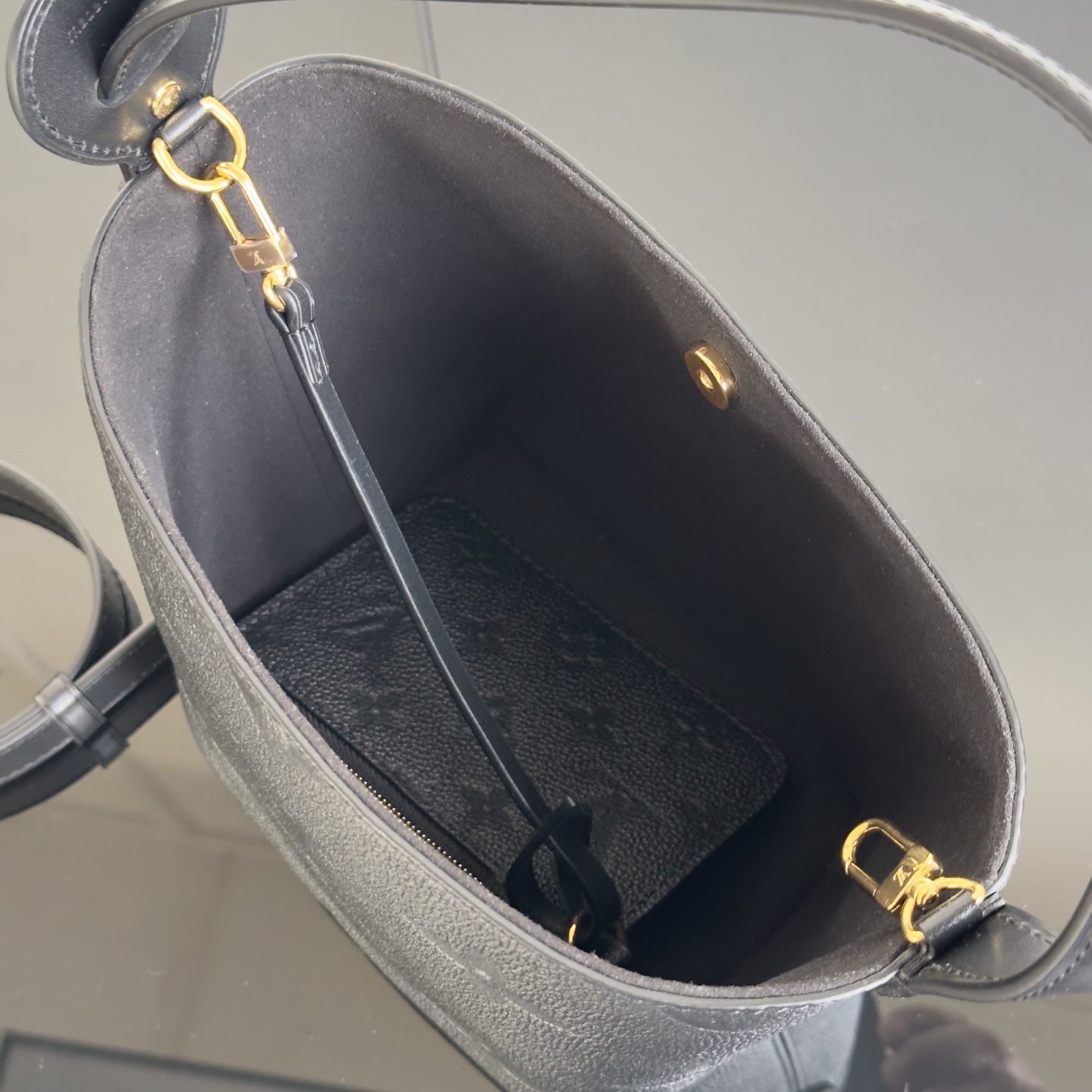 Louis Vuitton All In BB Black Monogram Empreinte Leather Bucket Bag 12 i1740814211649 5181 0 8