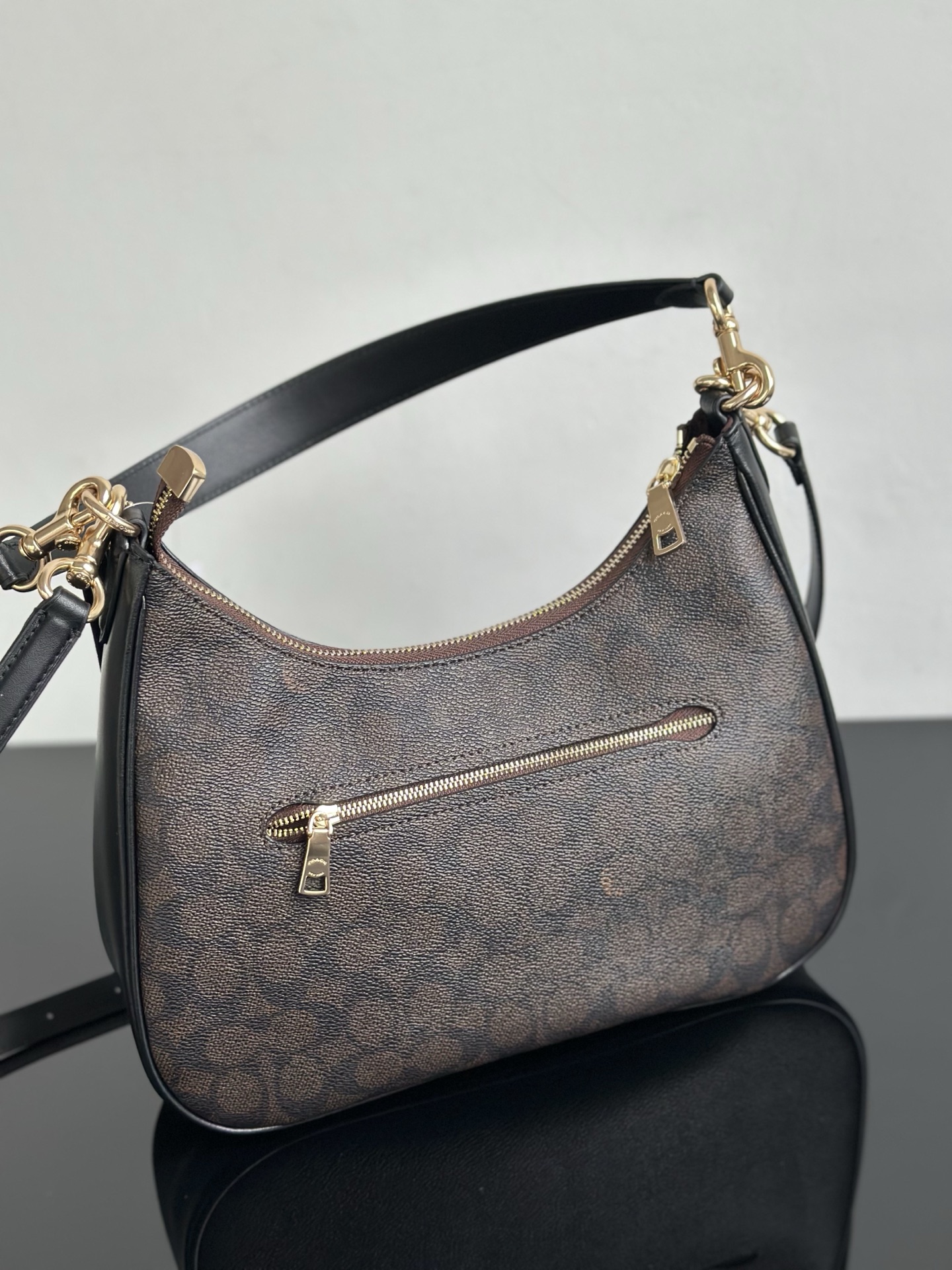 Coach ～原Coach蔻驰CV940/CAA69 Teri系列大号月牙包/腋下包5个配色
