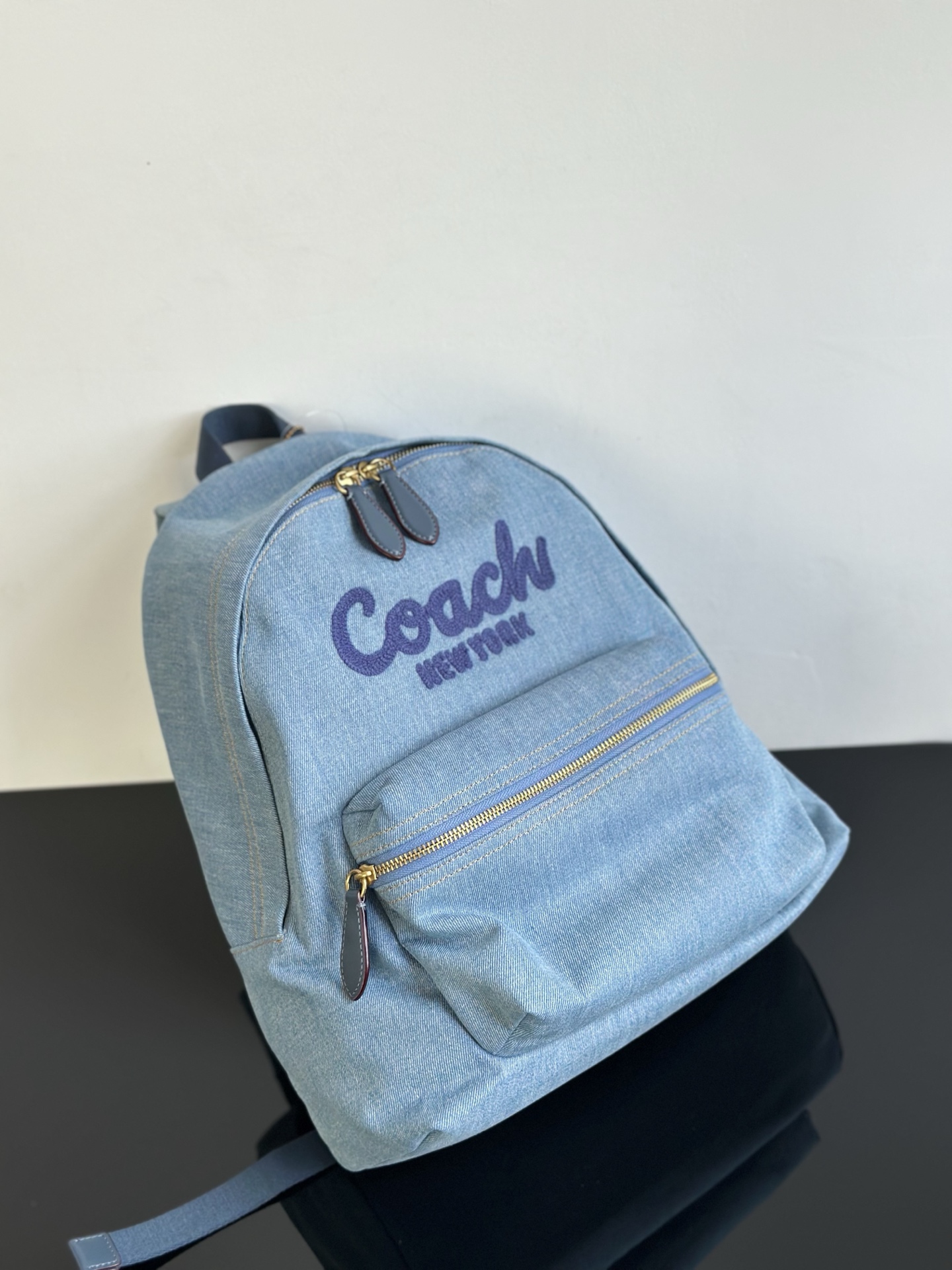 Coach ～纯原Coach蔻驰CAT43 最新款牛仔双肩背包 水洗牛仔的风今年刮到了包包品类里