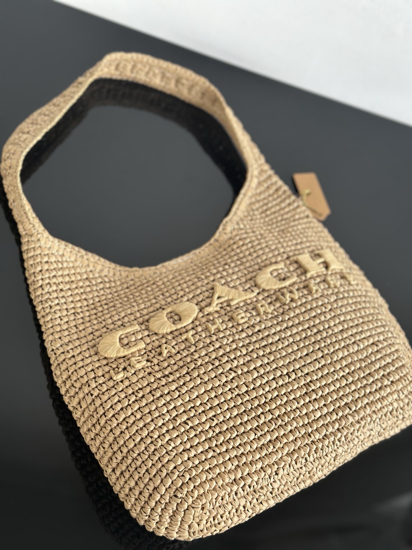 Coach 原Coach蔻驰CAL97 新款草编腋下包 天然拉菲草材质编织 自带度假松弛感