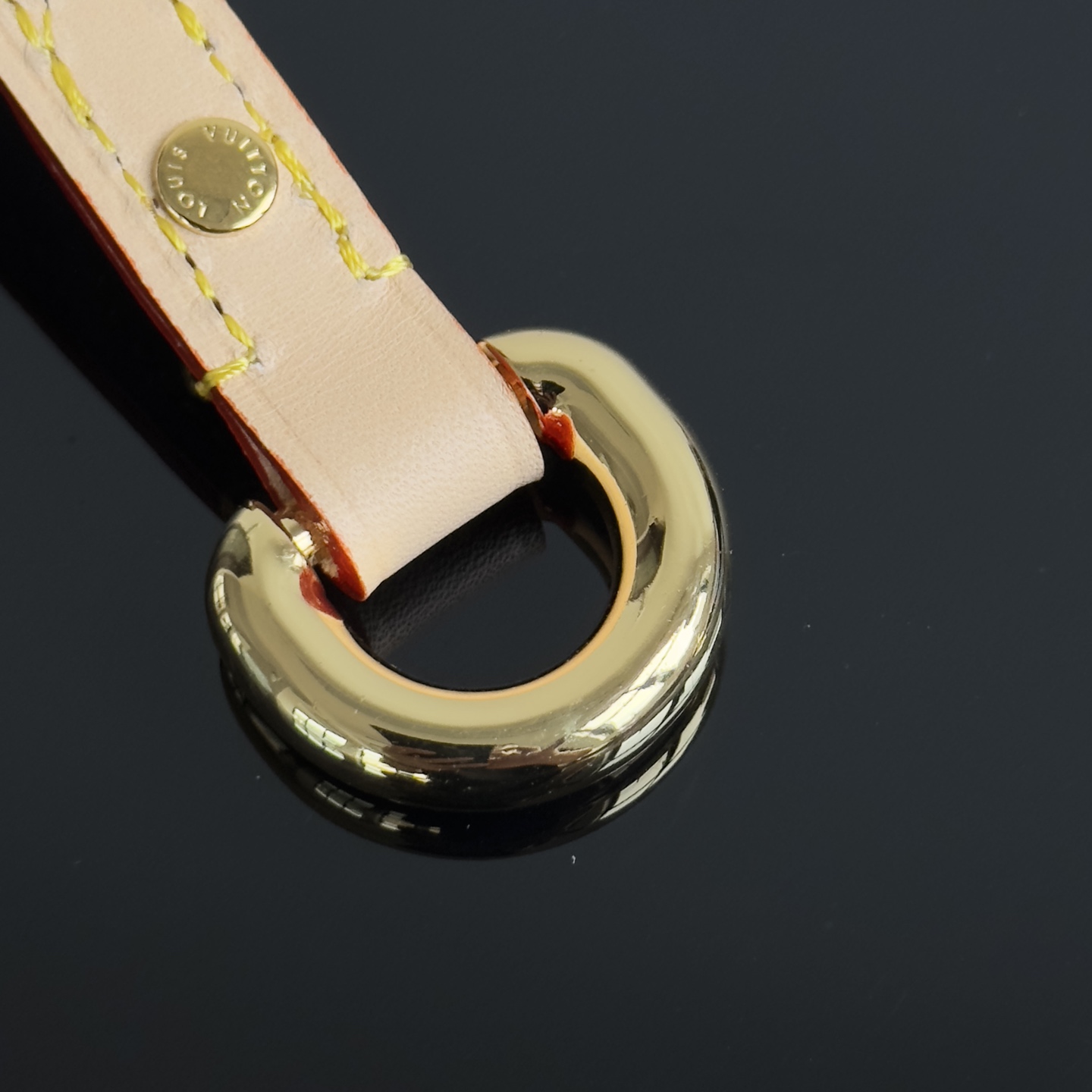 Louis Vuitton Gold-Tone Metal Hardware for Luxury Bags - Authentic Quality 10 i1752825386293 4363 0 8