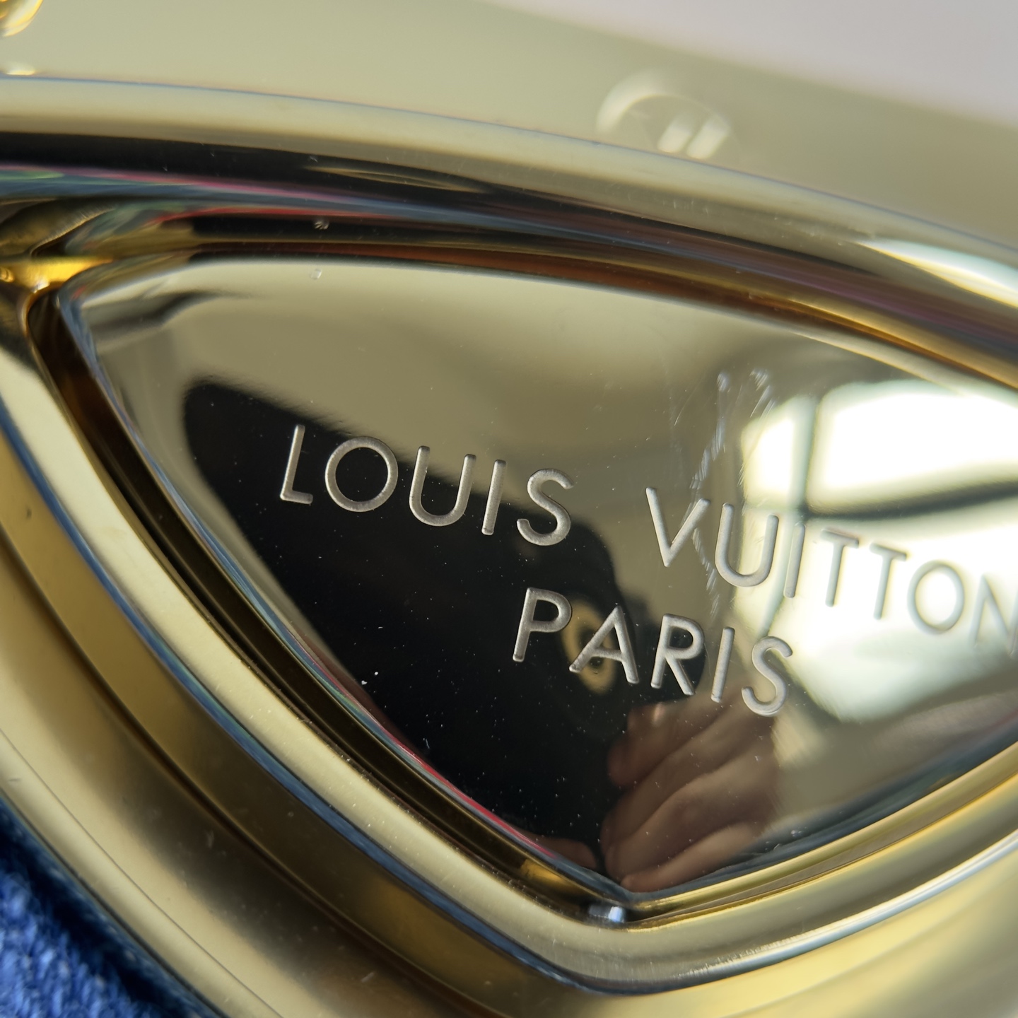 Louis Vuitton Gold-Tone Metal Hardware for Luxury Bags - Authentic Quality 3 i1752825387302 5372 0 1
