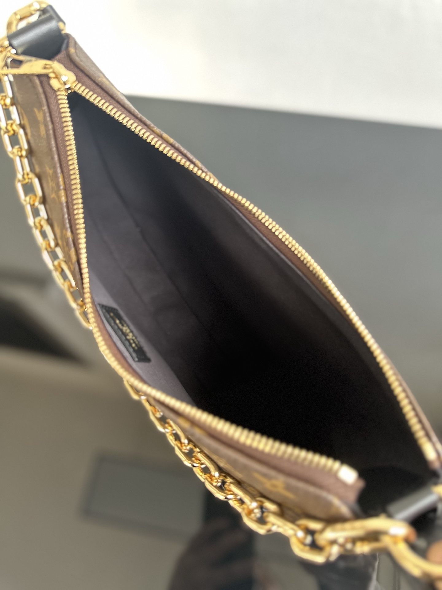 i1753424542038 1361 0 8