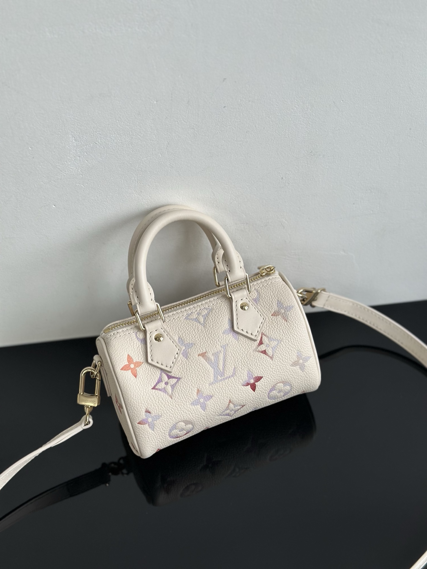 i1754292952650 8268 0 4