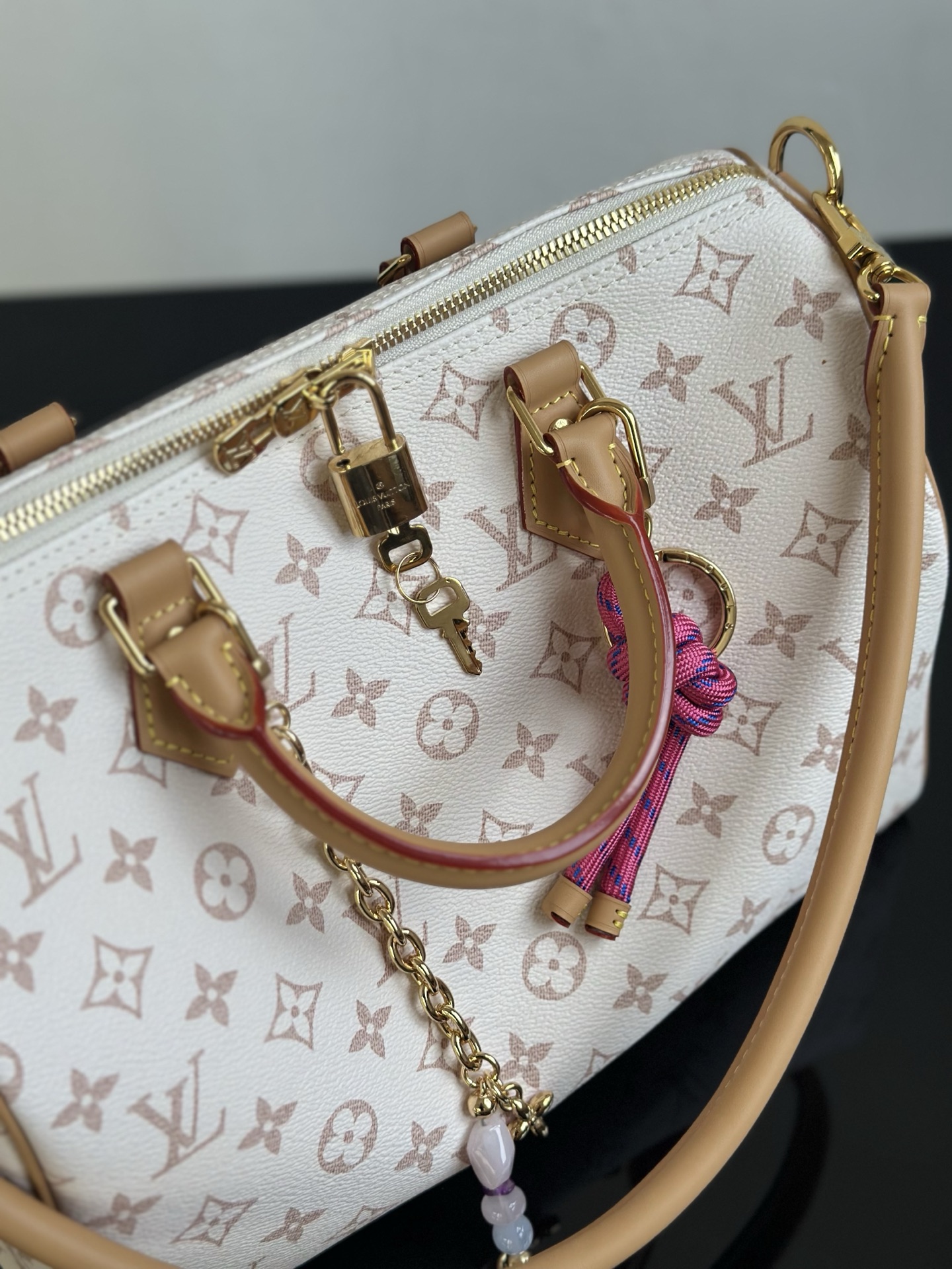 Louis Vuitton Speedy Soft 30 Lucky White Monogram Dune Canvas Handbag 8 i1754719279266 3200 0 7