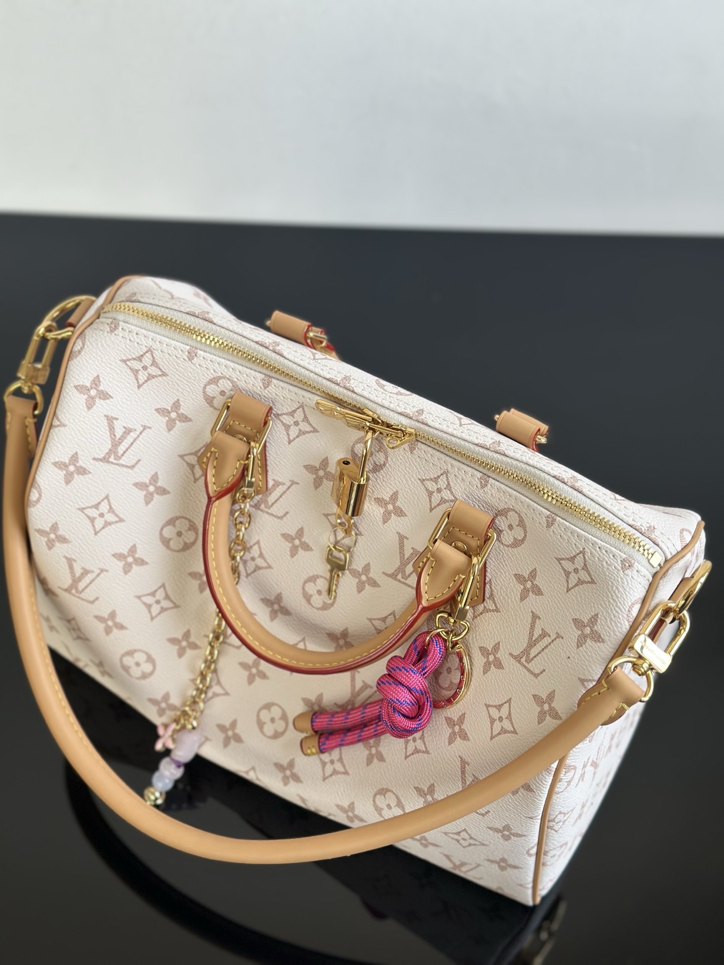 Louis Vuitton Speedy Soft 30 Lucky White Monogram Dune Canvas Handbag 7 i1754719281082 2901 0 6