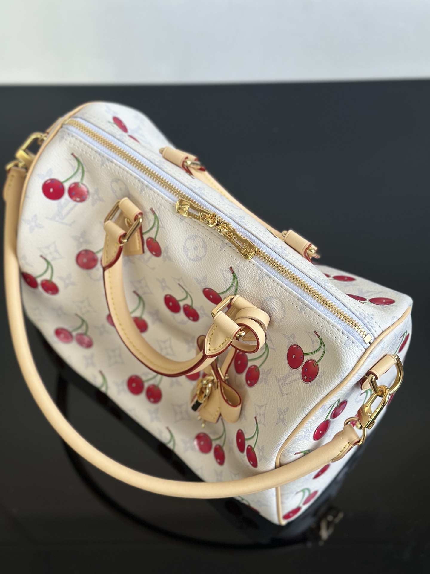 Louis Vuitton x Murakami Takashi Speedy Soft 30 Cherry Monogram Bag 7 i1754719735315 9114 0 5