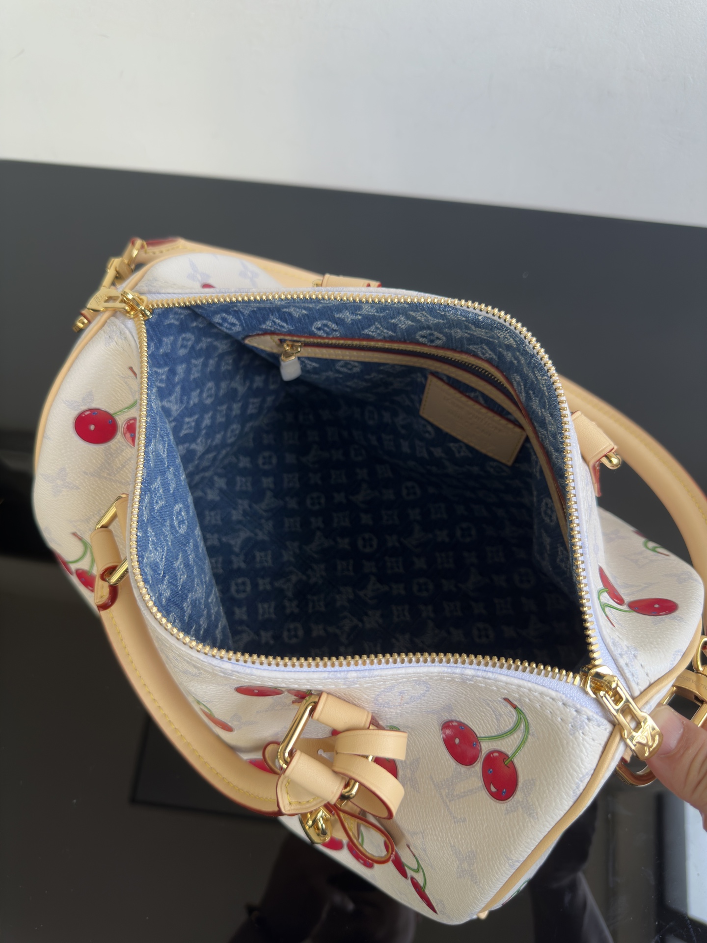 Louis Vuitton x Murakami Takashi Speedy Soft 30 Cherry Monogram Bag 13 i1754719736973 961 0 8