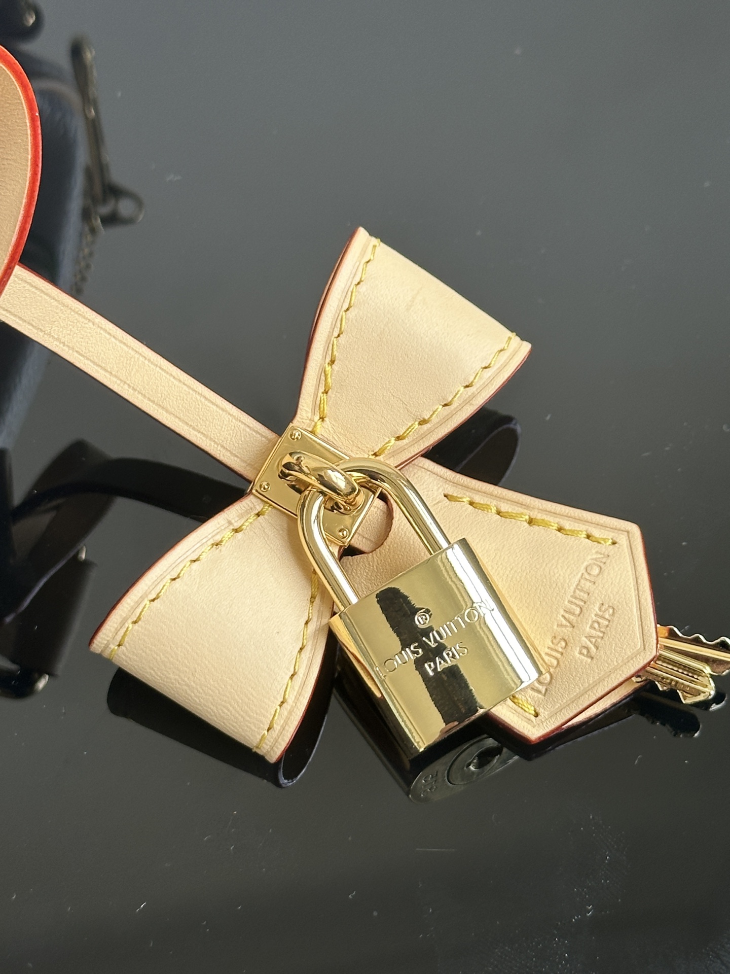 Louis Vuitton Padlock and Key Set Charm - Gold and Leather - Authentic 2 i1754719755370 2674 0 0