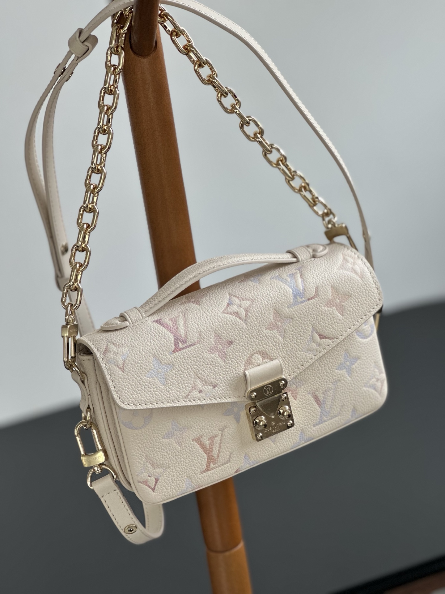 i1755066633796 3338 0 3