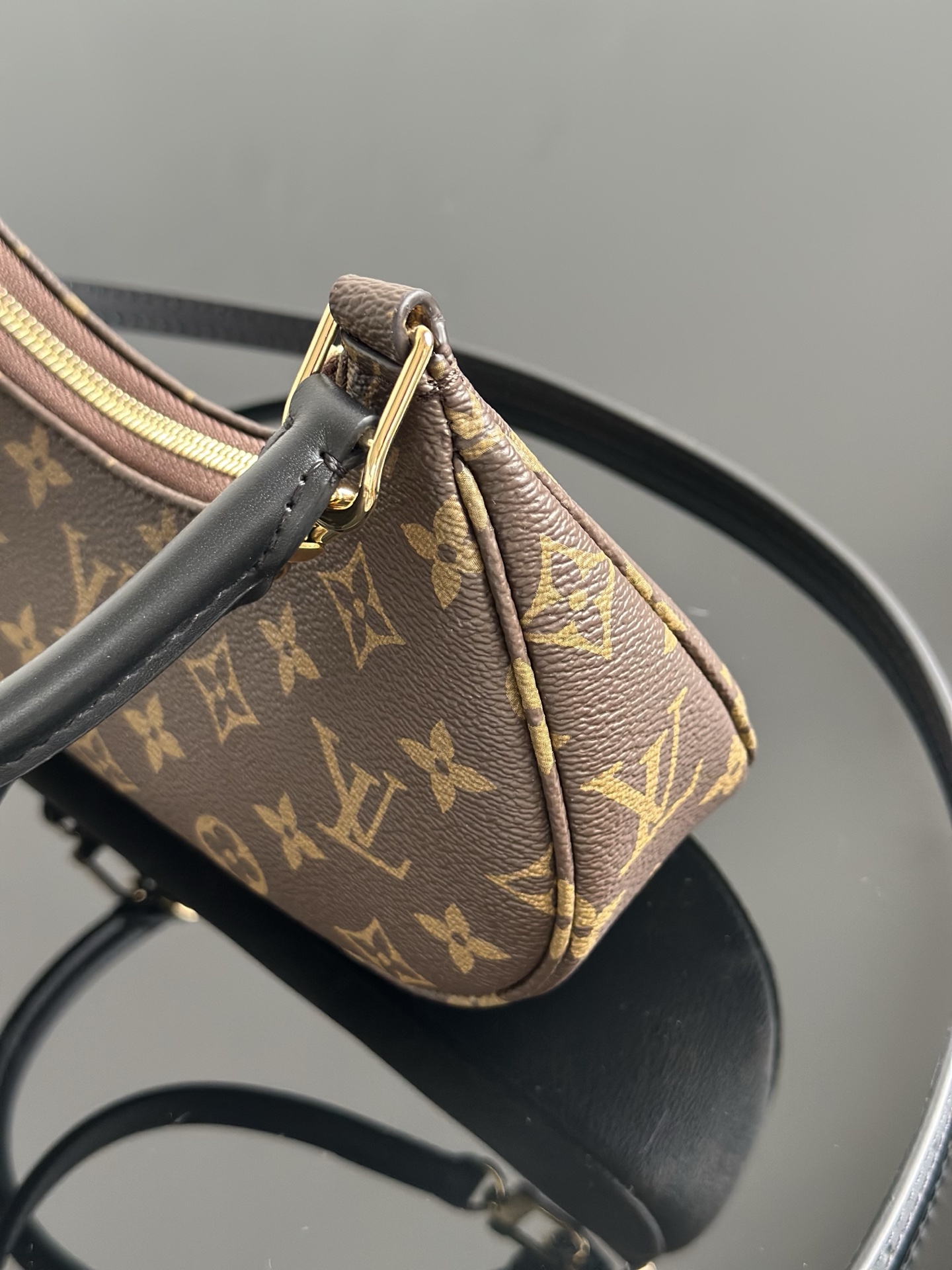 Louis Vuitton Catchy Small Handbag Monogram Canvas with Leather Trim 7 i1755672113055 7532 0 5