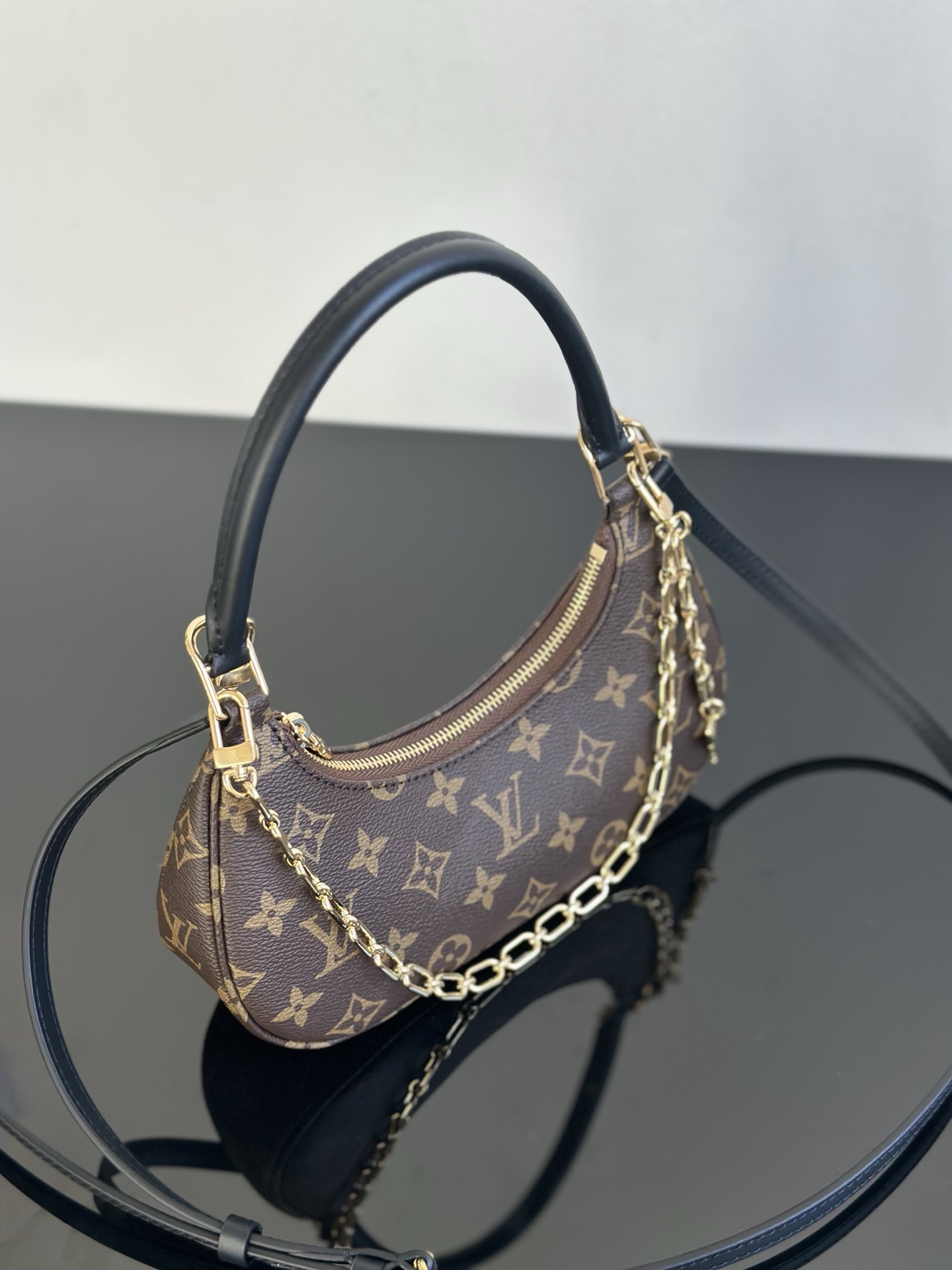 Louis Vuitton Catchy Small Handbag Monogram Canvas with Leather Trim 5 i1755763529807 6842 0 3