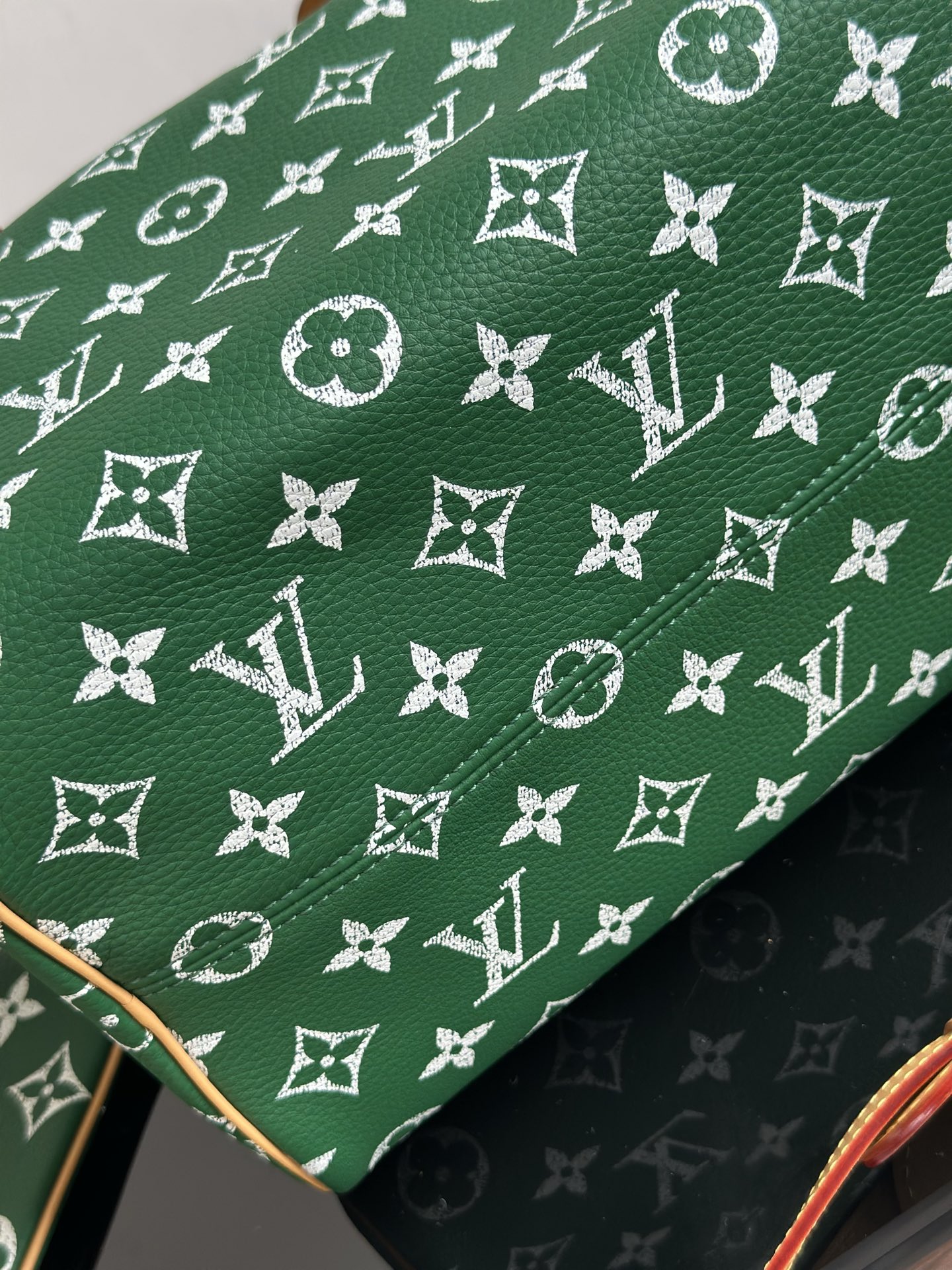 Louis Vuitton Speedy Bandoulière 30 Green Monogram Leather Handbag 9 i1756277053211 5270 0 7