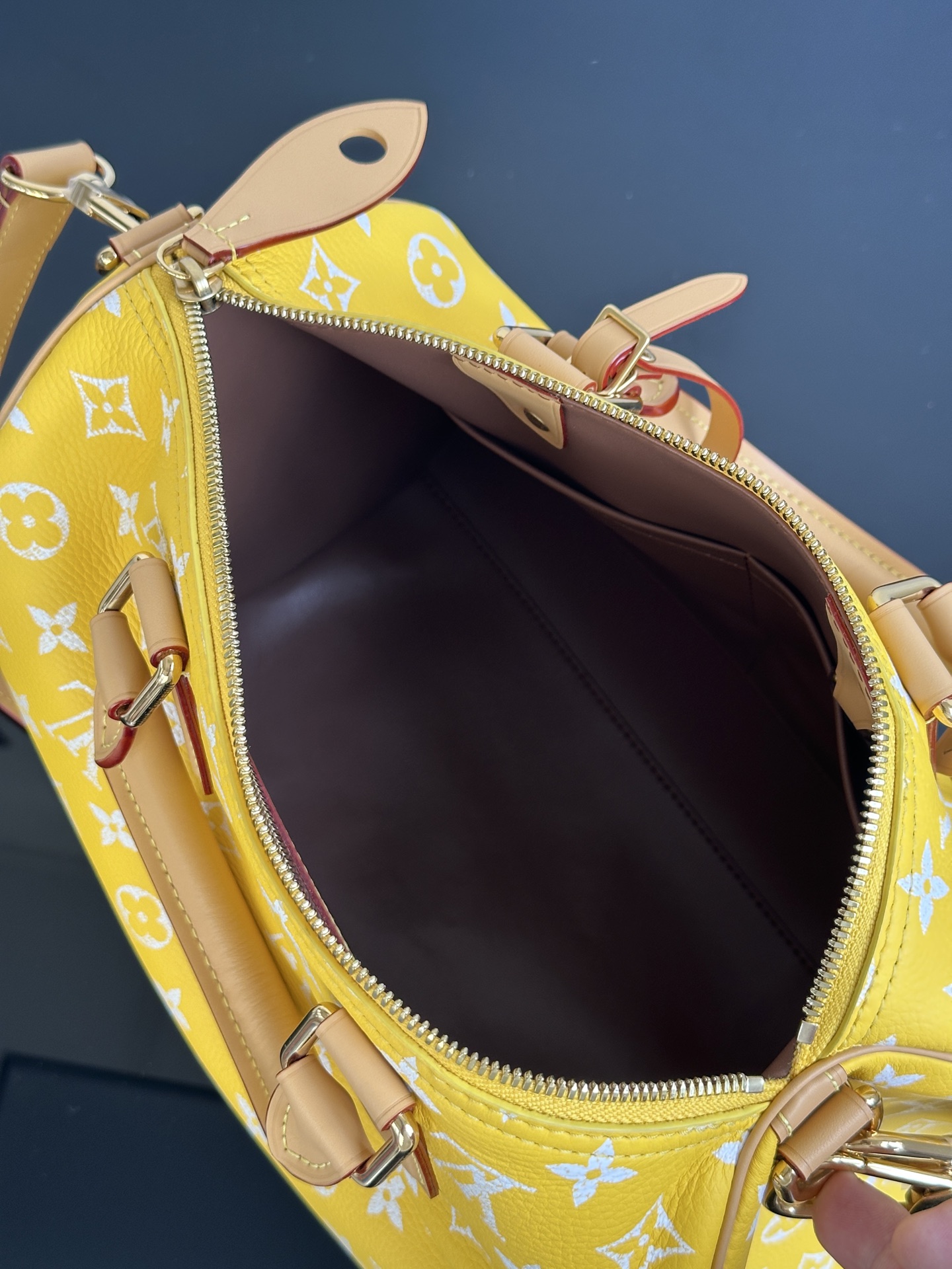 Louis Vuitton Speedy Bandoulière 30 Yellow Monogram Leather Satchel 17 i1756277791605 8963 0 8