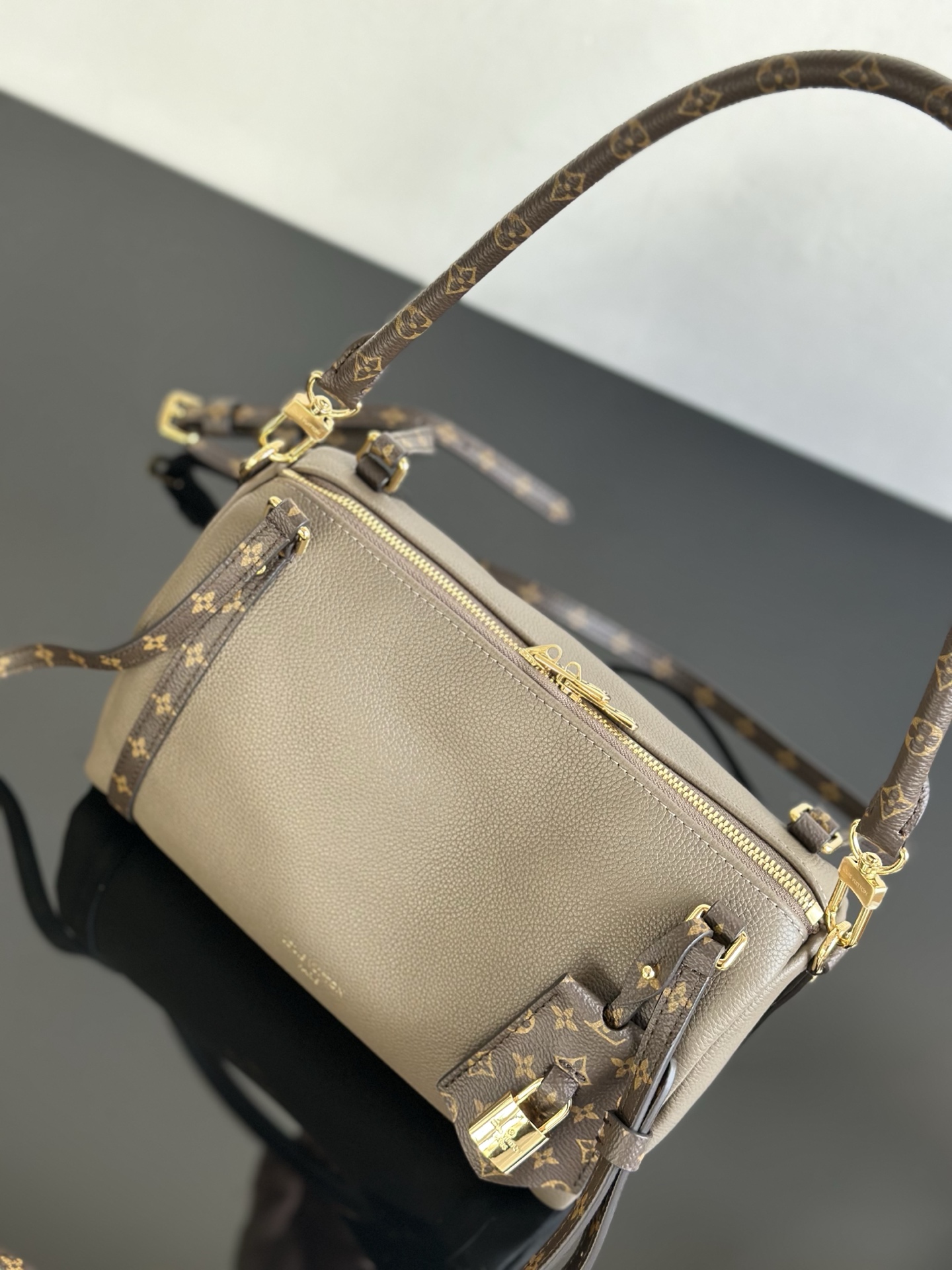 Louis Vuitton Express Small Handbag, M26360, Grey Leather with Monogram Trim 4 i1756537574756 4902 0 3