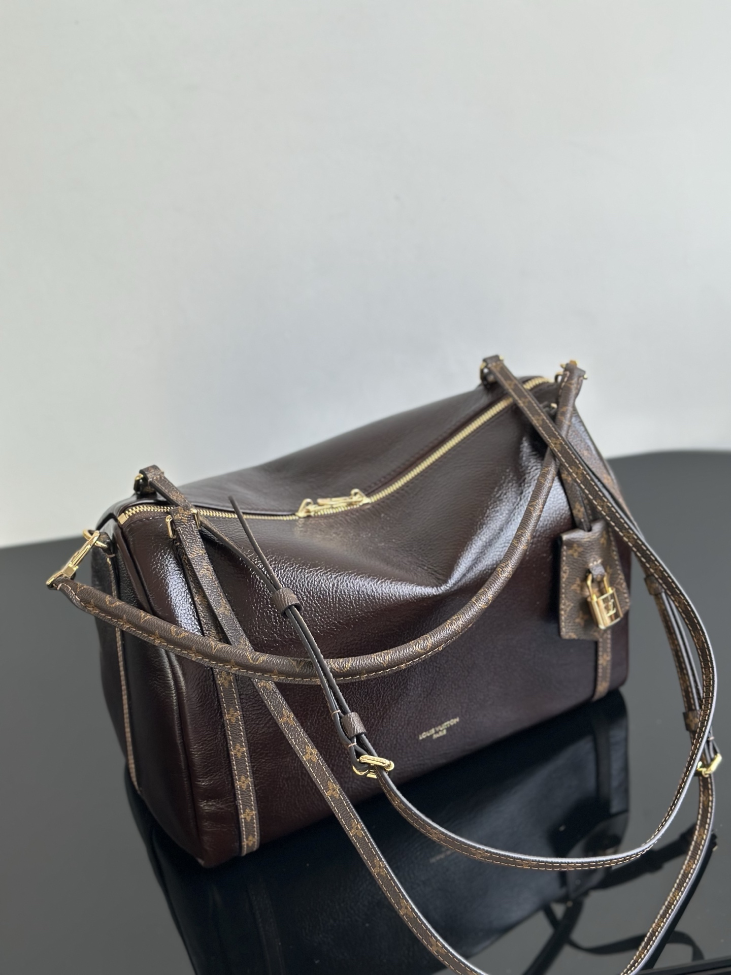 Louis Vuitton Express Medium Brown Leather Satchel Bag with Monogram Detail 4 i1757504389874 4161 0 2