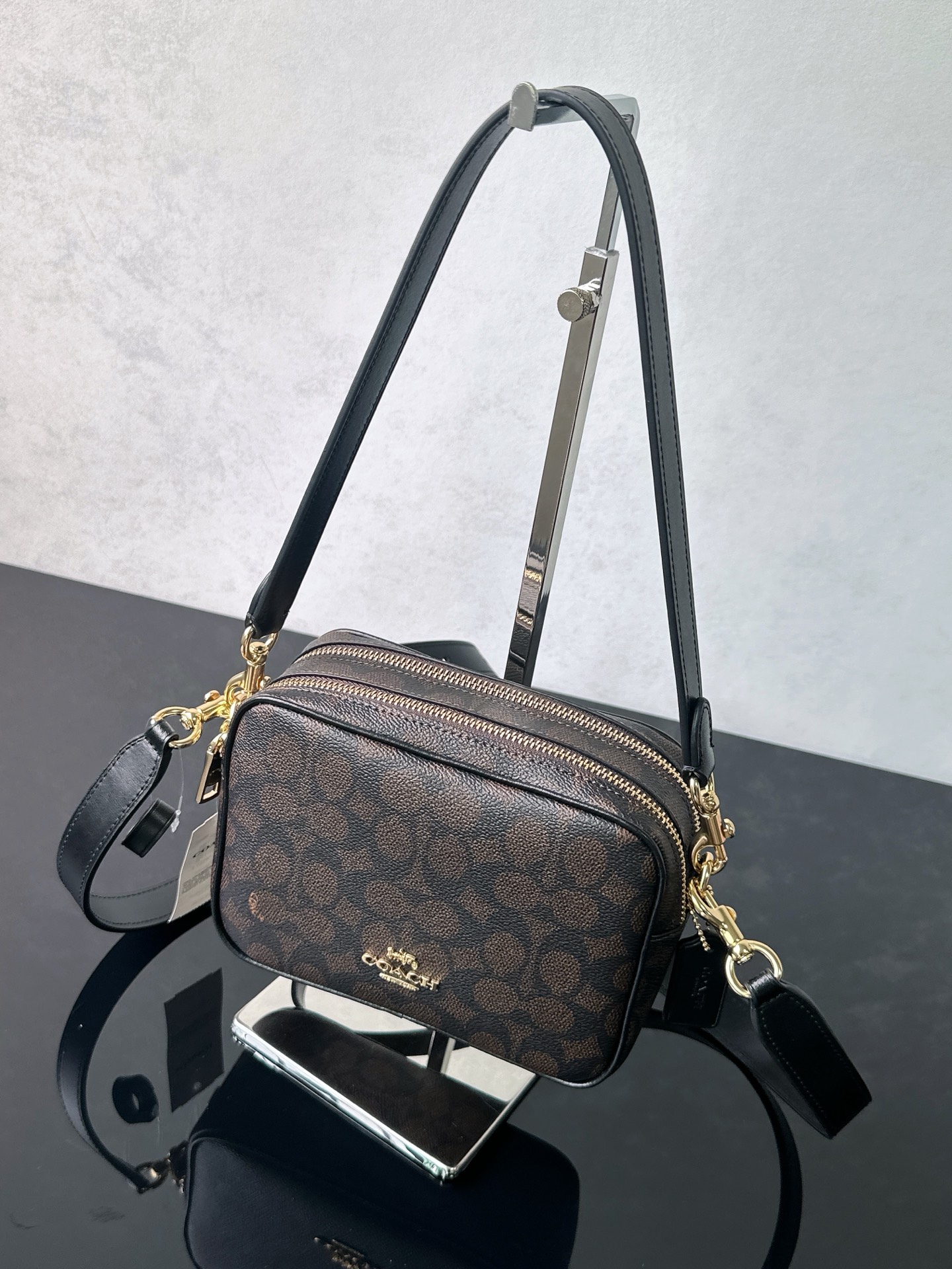 Coach CEk69 black coffee color