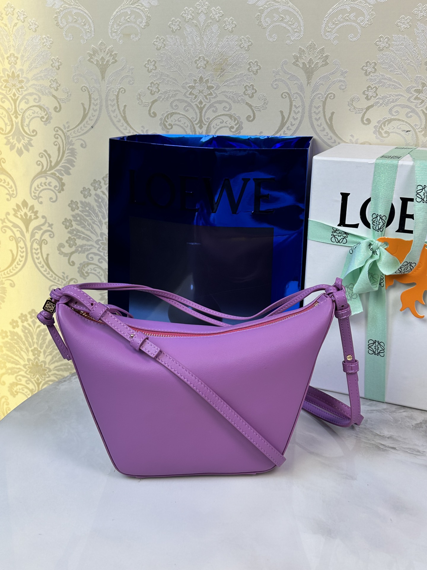 Sac LOEWE Hammock Hobo en cuir - Qualité supérieure