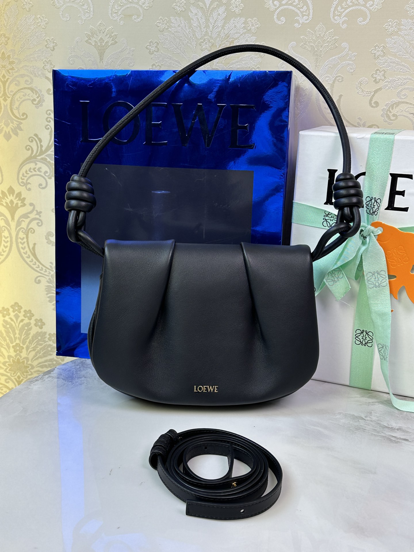 LOEWE Paseo Satchel 백 - 최상급 품질