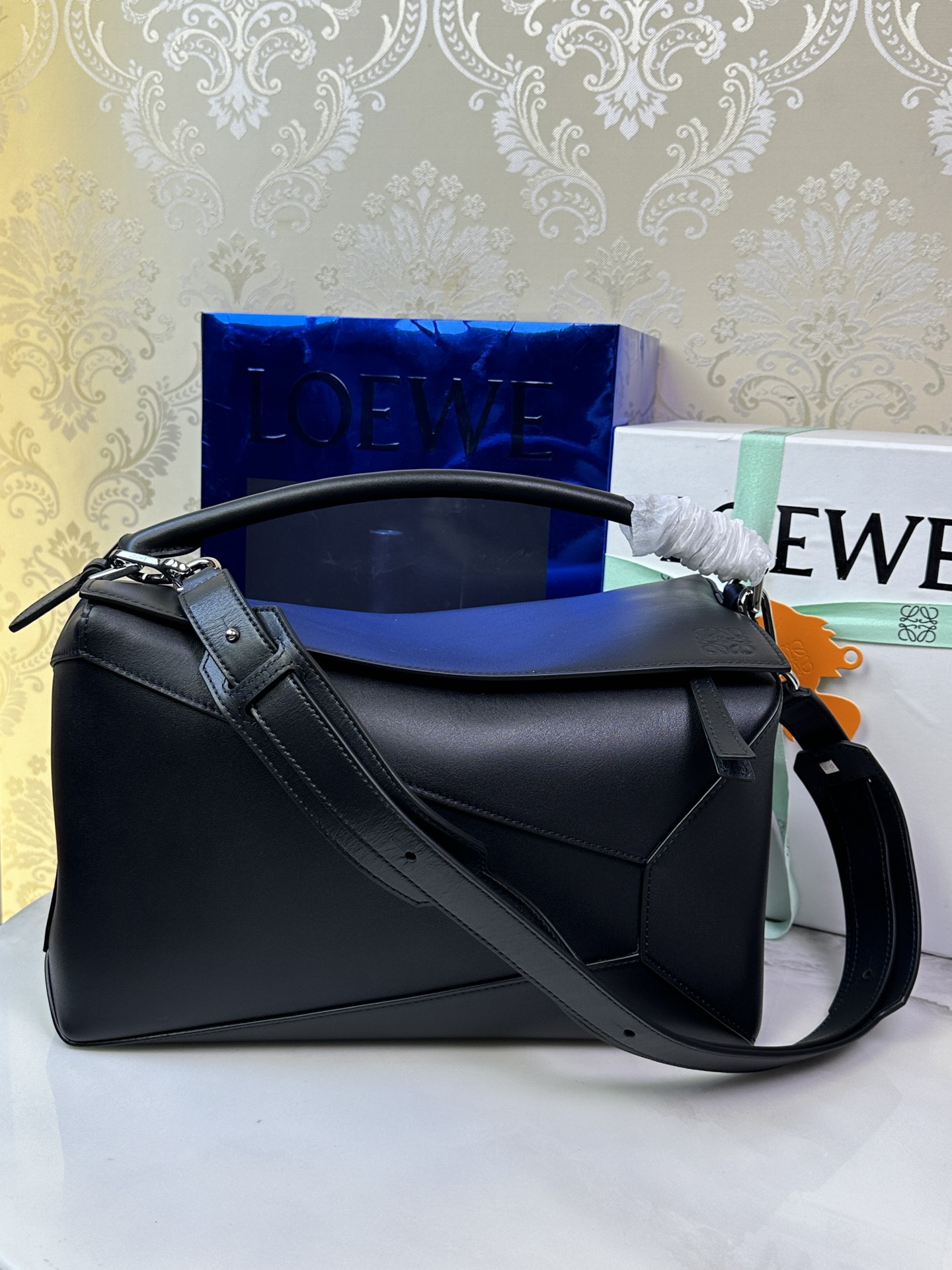 LOEWE Grand Puzzle Edge 𝟑𝟑 - Qualité supérieure