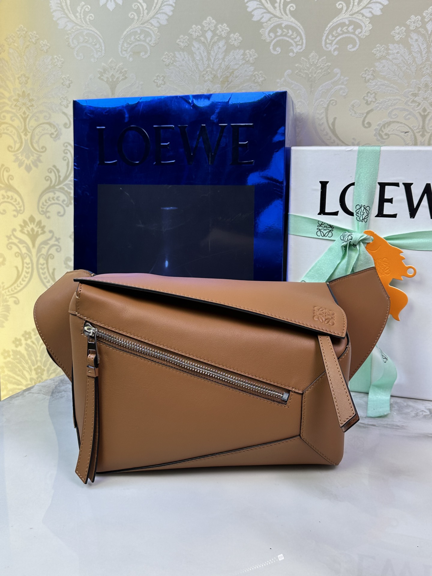 LOEWE Puzzle паясная сумка — топ-якасць