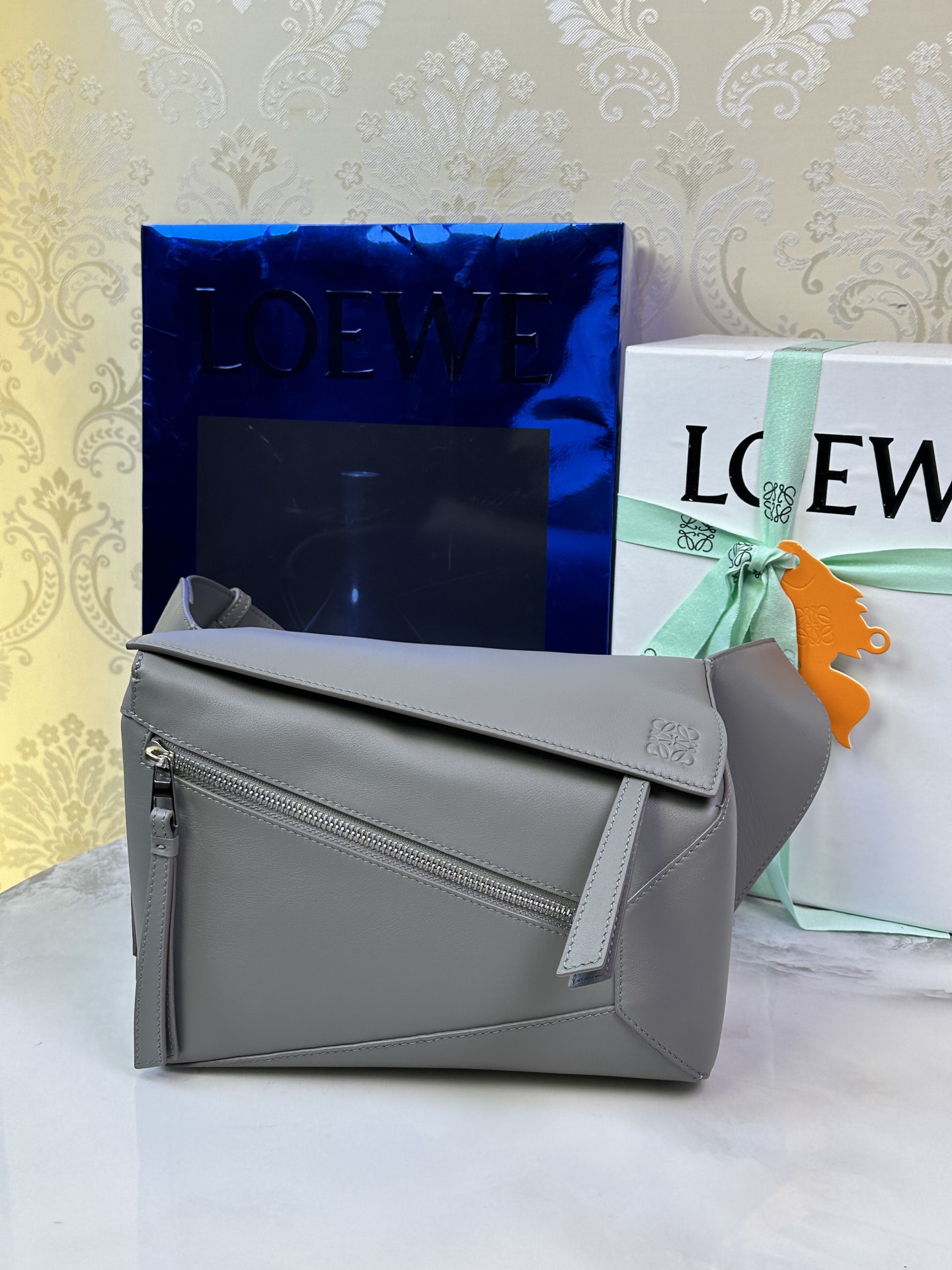 LOEWE Puzzle паясная сумка — топ-якасць