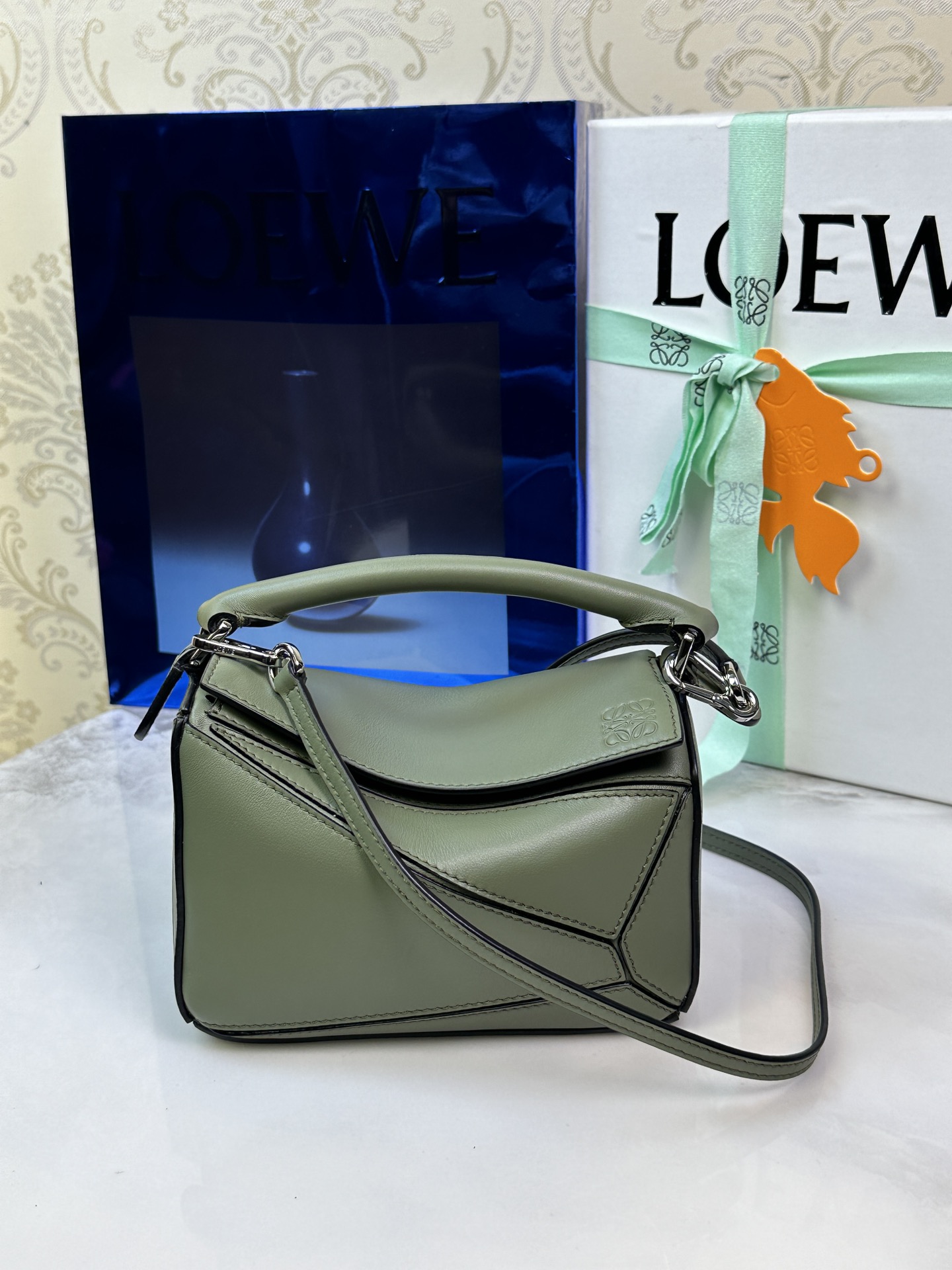 LOEWE Classic Mini Puzzle 𝟏𝟖 - Qualité Supérieure