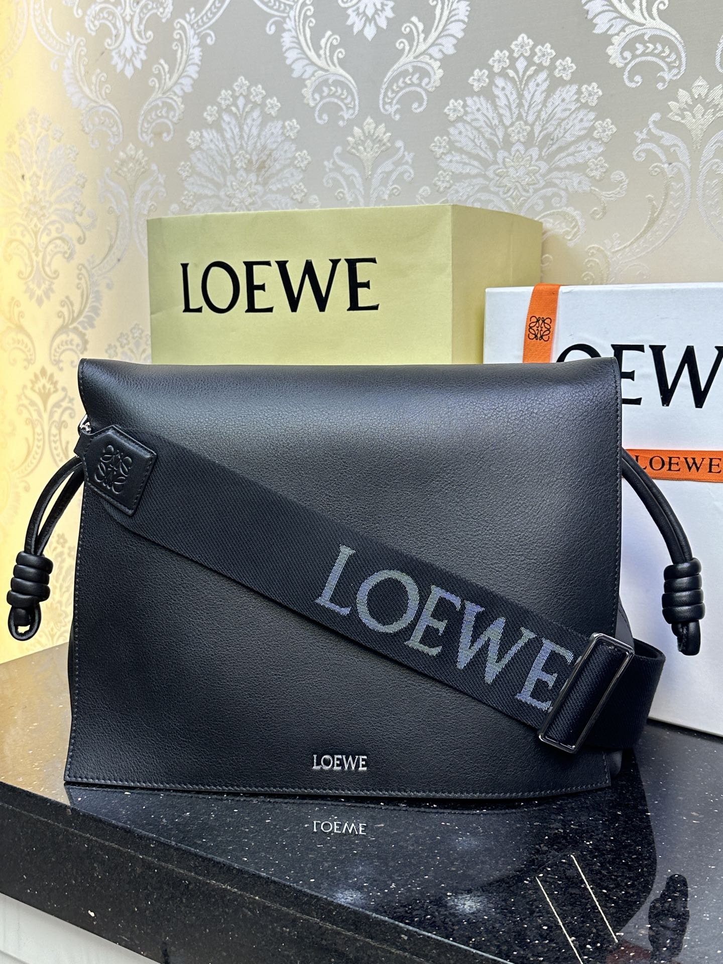 LOEWE Flamenco Satchel сумка-мессенджэр - топ-якасць