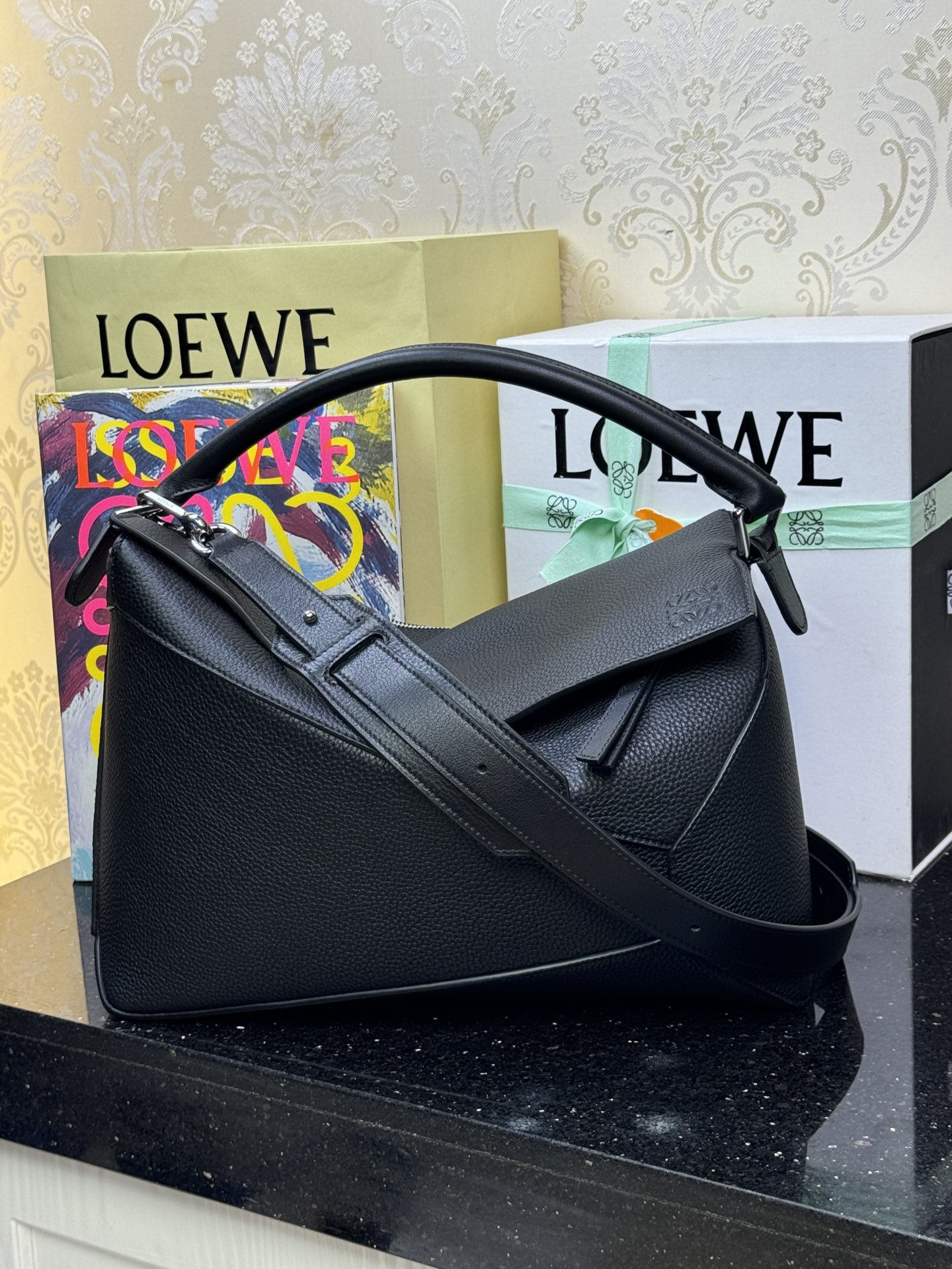 LOEWE Grand Puzzle Edge 𝟑𝟑 - Qualité supérieure