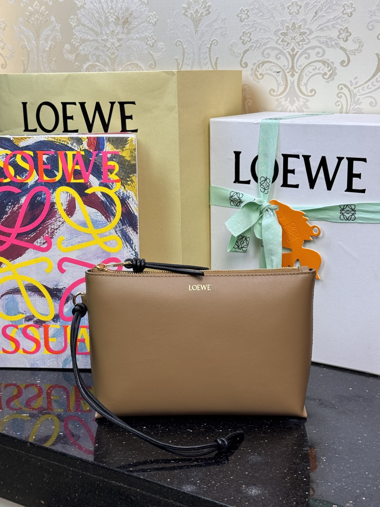 Pochette LOEWE Knot T - Qualité supérieure