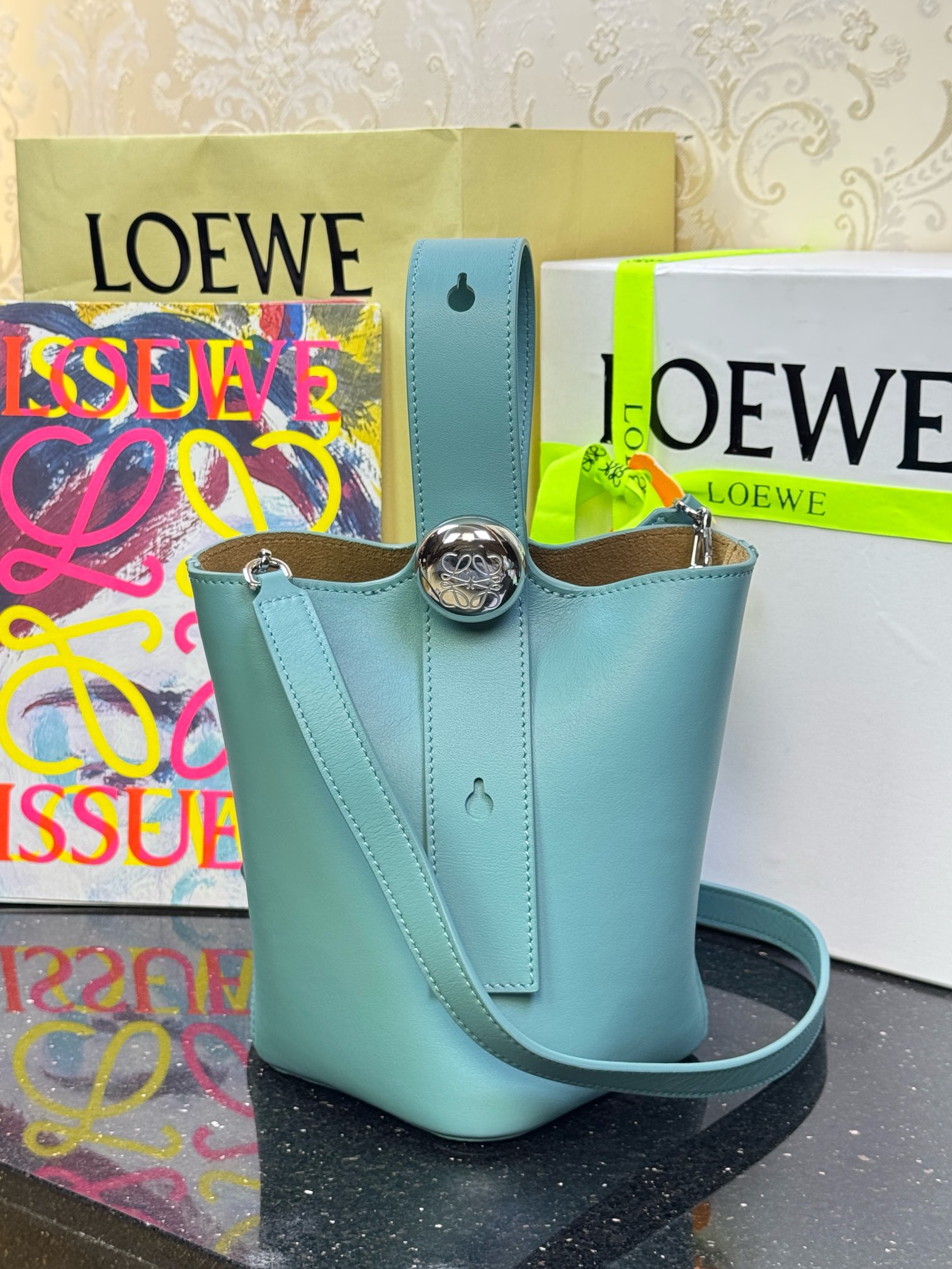 Sac seau LOEWE Mini Pebble - Qualité supérieure