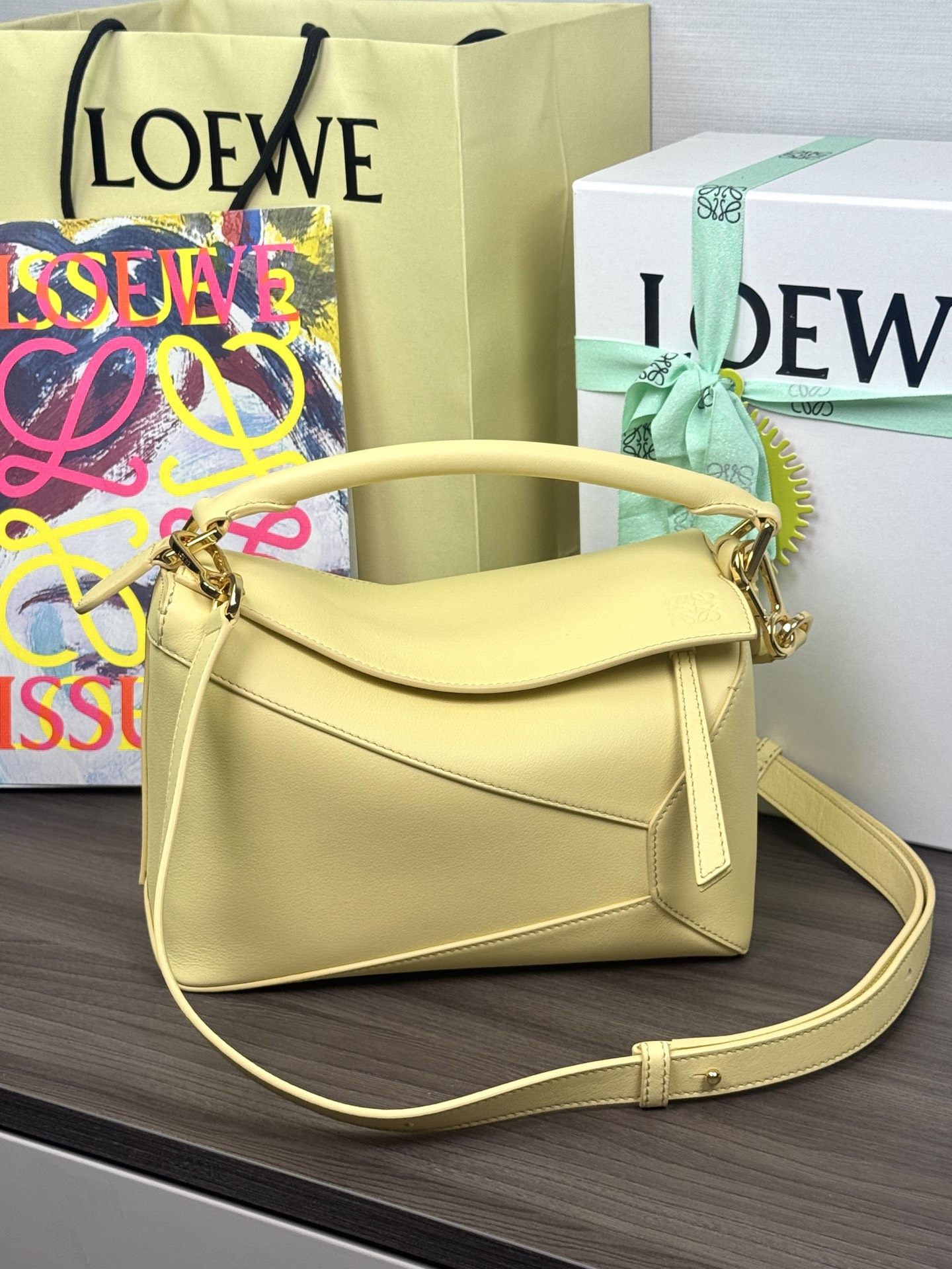 LOEWE новы малы Puzzle Edge 𝟐𝟒-вышэйшая якасць