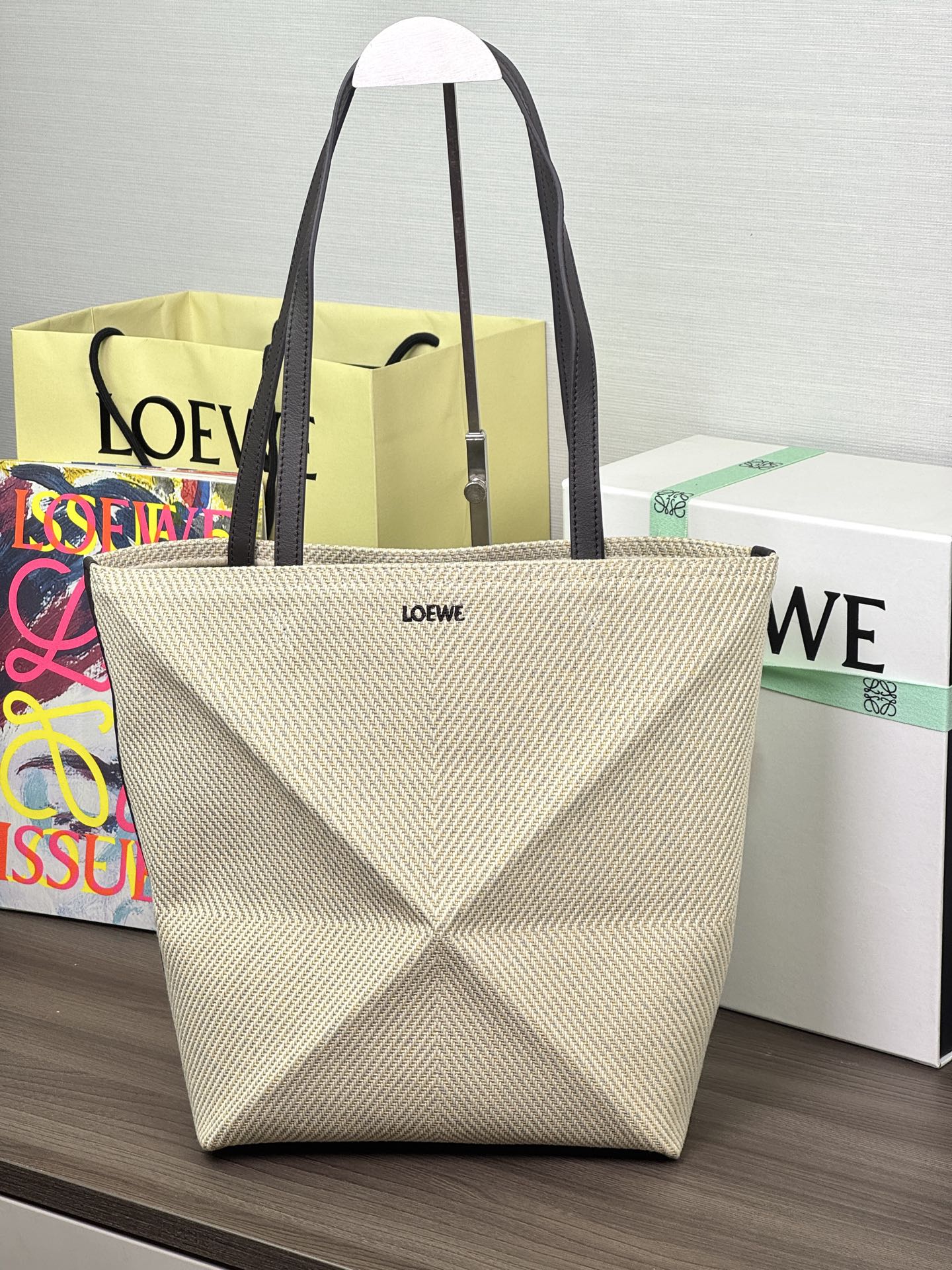 LOEWE 미디엄 Puzzle Fold 폴딩 백 𝟐𝟓.𝟓-최상급 품질