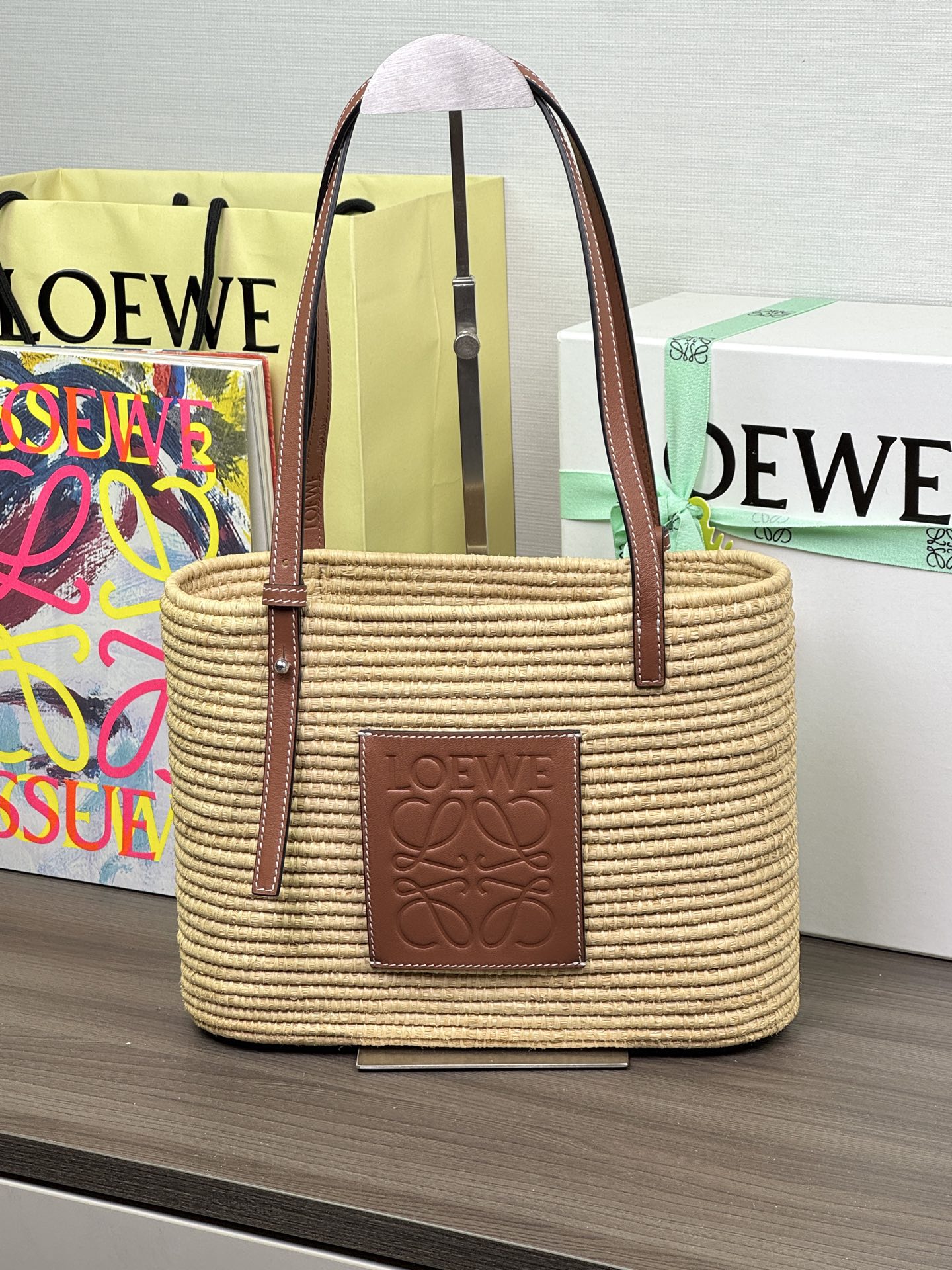 LOEWE Paula's Ibiza кошык - топ-якасць