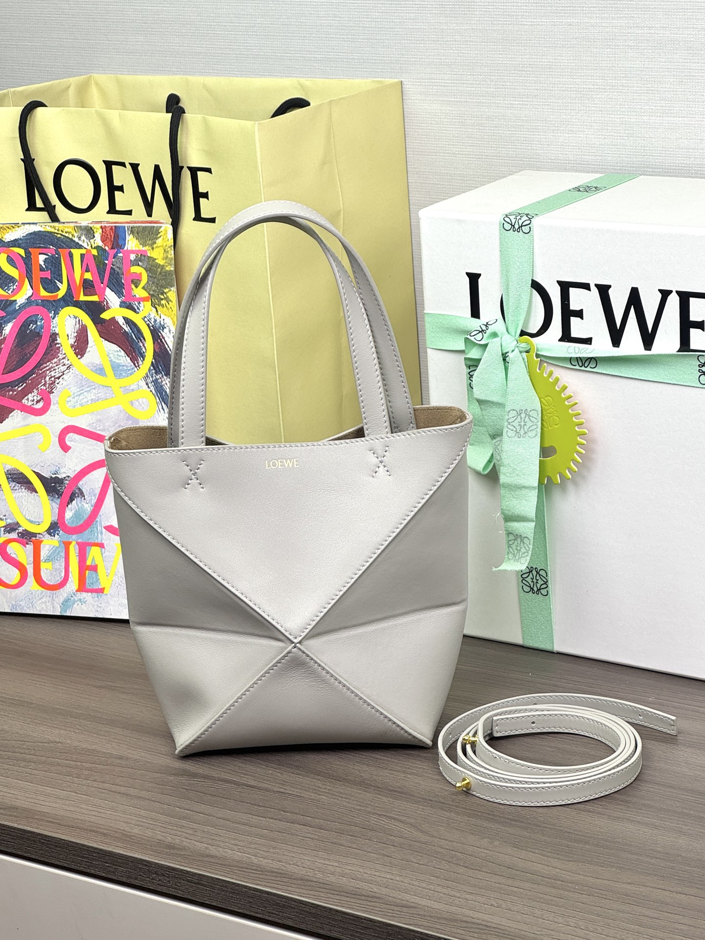 LOEWE 迷你Puzzle Fold折叠手袋 𝟏𝟔.𝟓-顶级品质