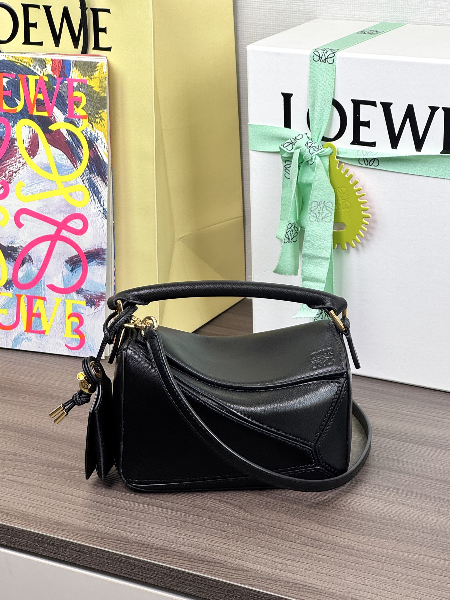 LOEWE mini nappa leather Featherlight Puzzle handbag 𝟏𝟕.𝟓 - top quality