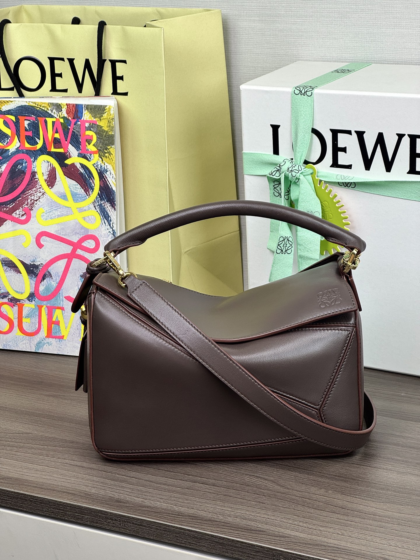 LOEWE Petit sac Puzzle Featherlight en agneau nappa 𝟮𝟰 - qualité supérieure