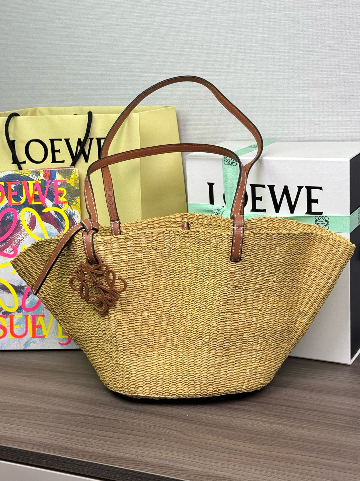 LOEWE ラフィアかごバッグ-トップクオリティ