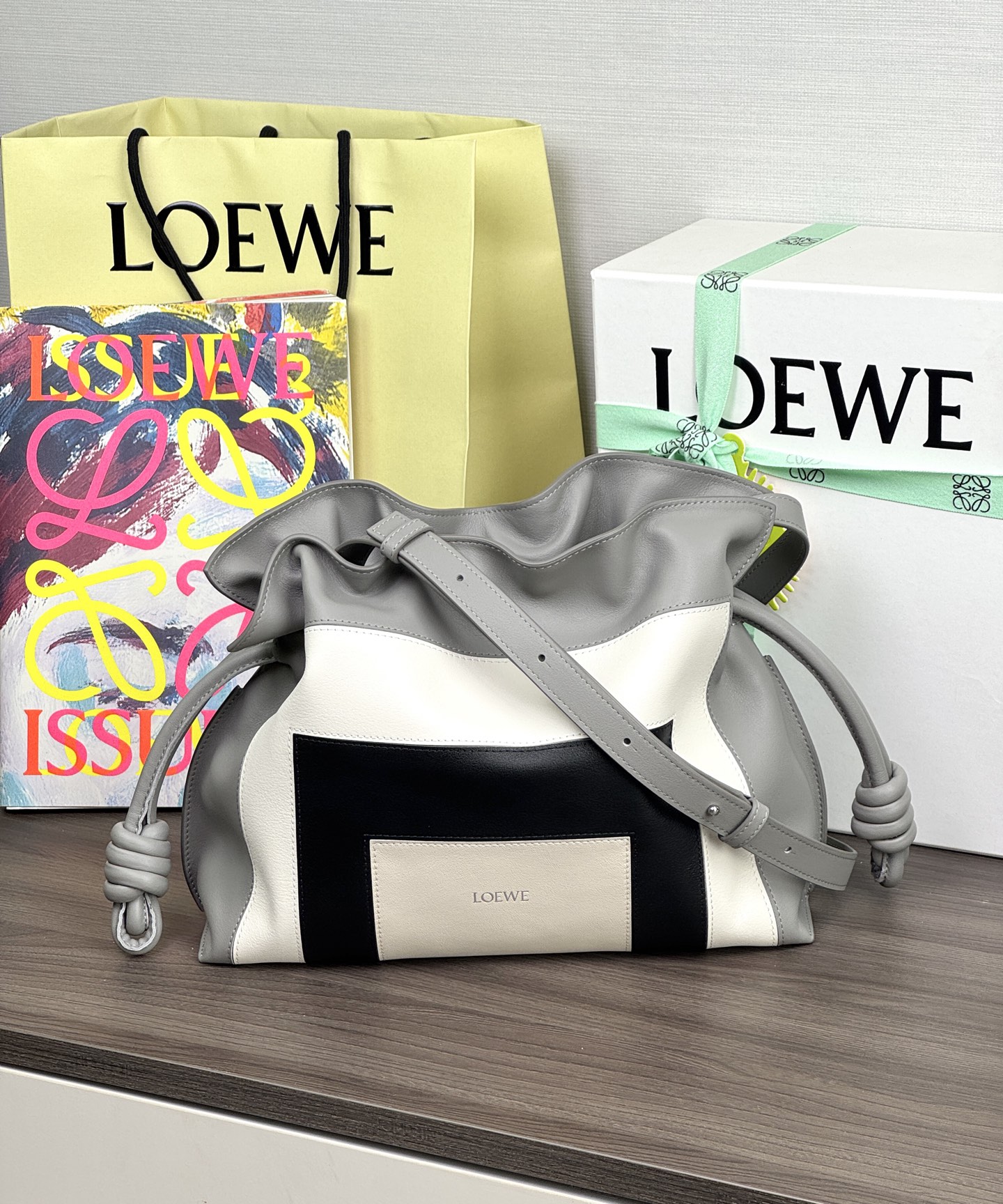 LOEWE medium Flamenco Fortune Bag 30 - topkwaliteit