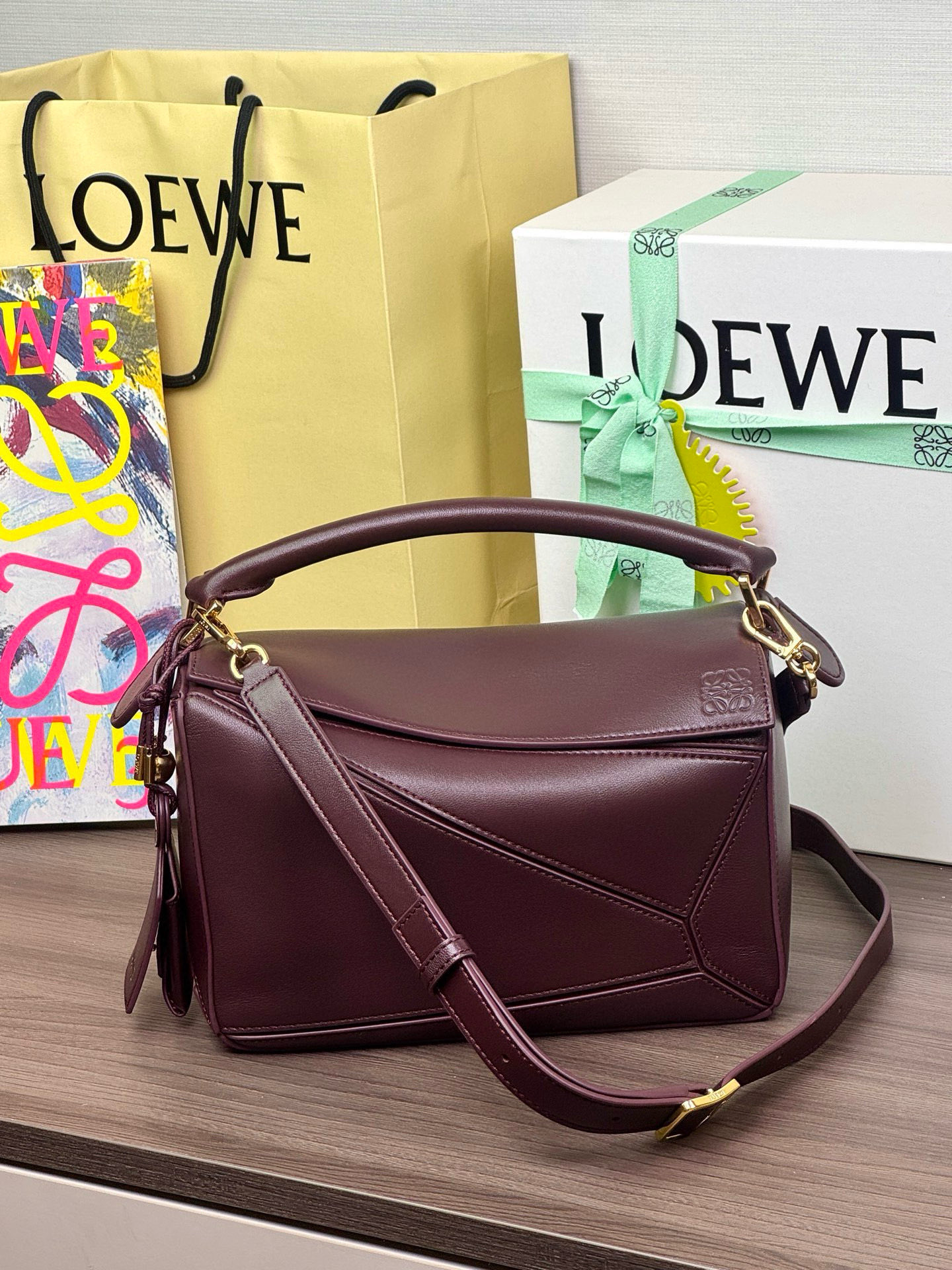 LOEWE Petit sac Puzzle Featherlight en nappa 𝟮𝟰 - qualité supérieure