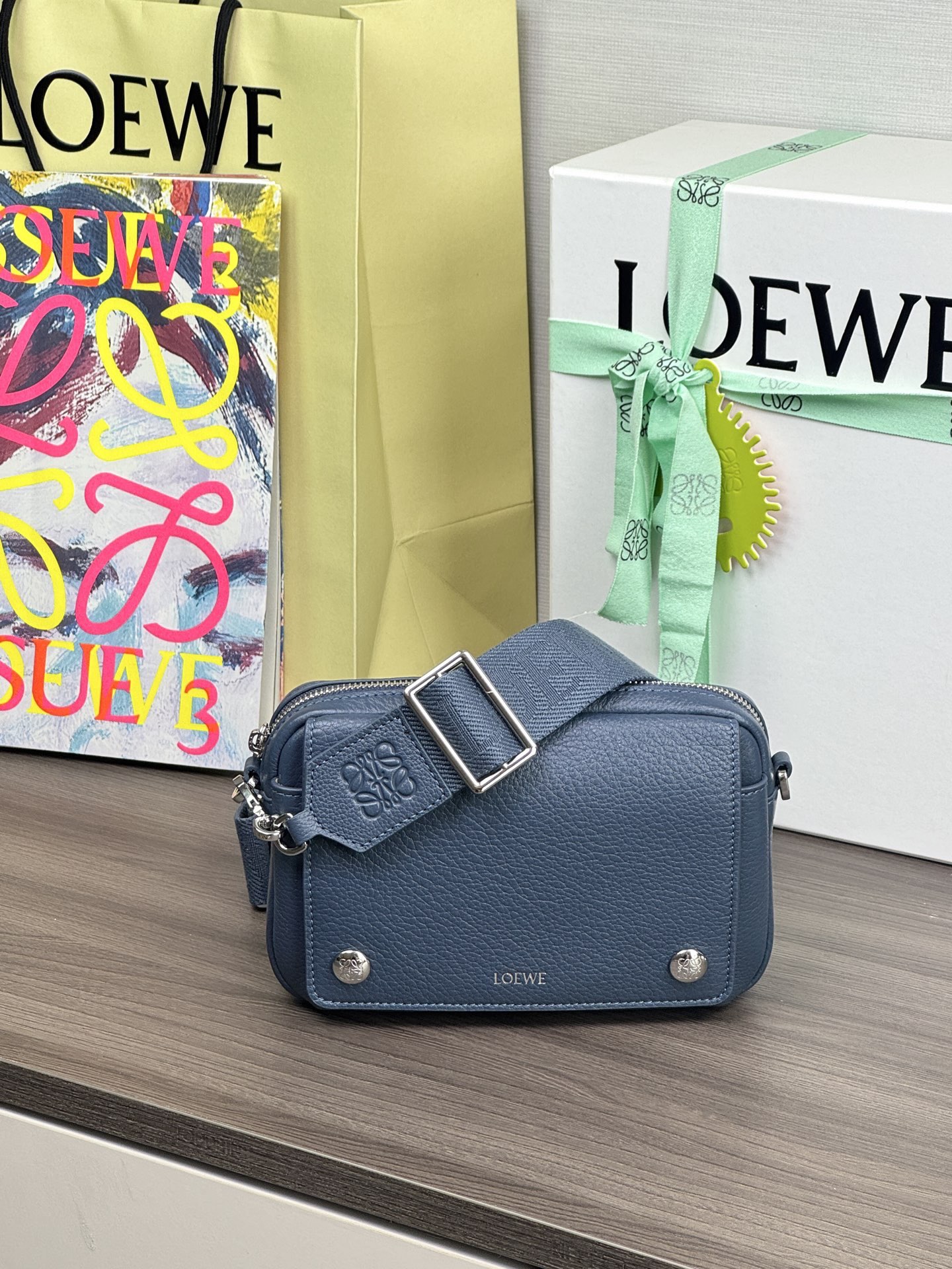 LOEWE Petit sac bandoulière Pebble - Qualité supérieure