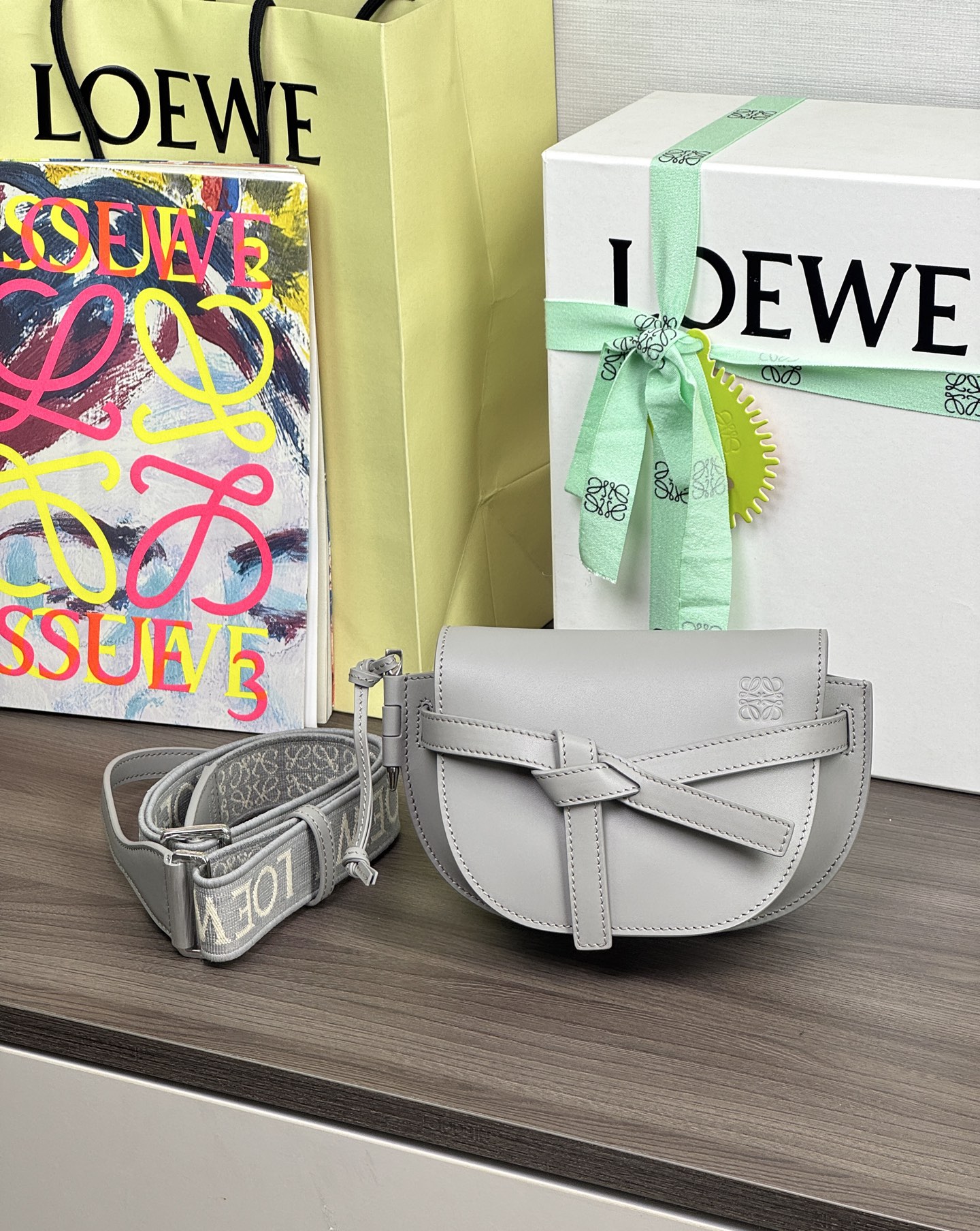 LOEWE Mini Gate Dual сядло-сумка — топ-якасць