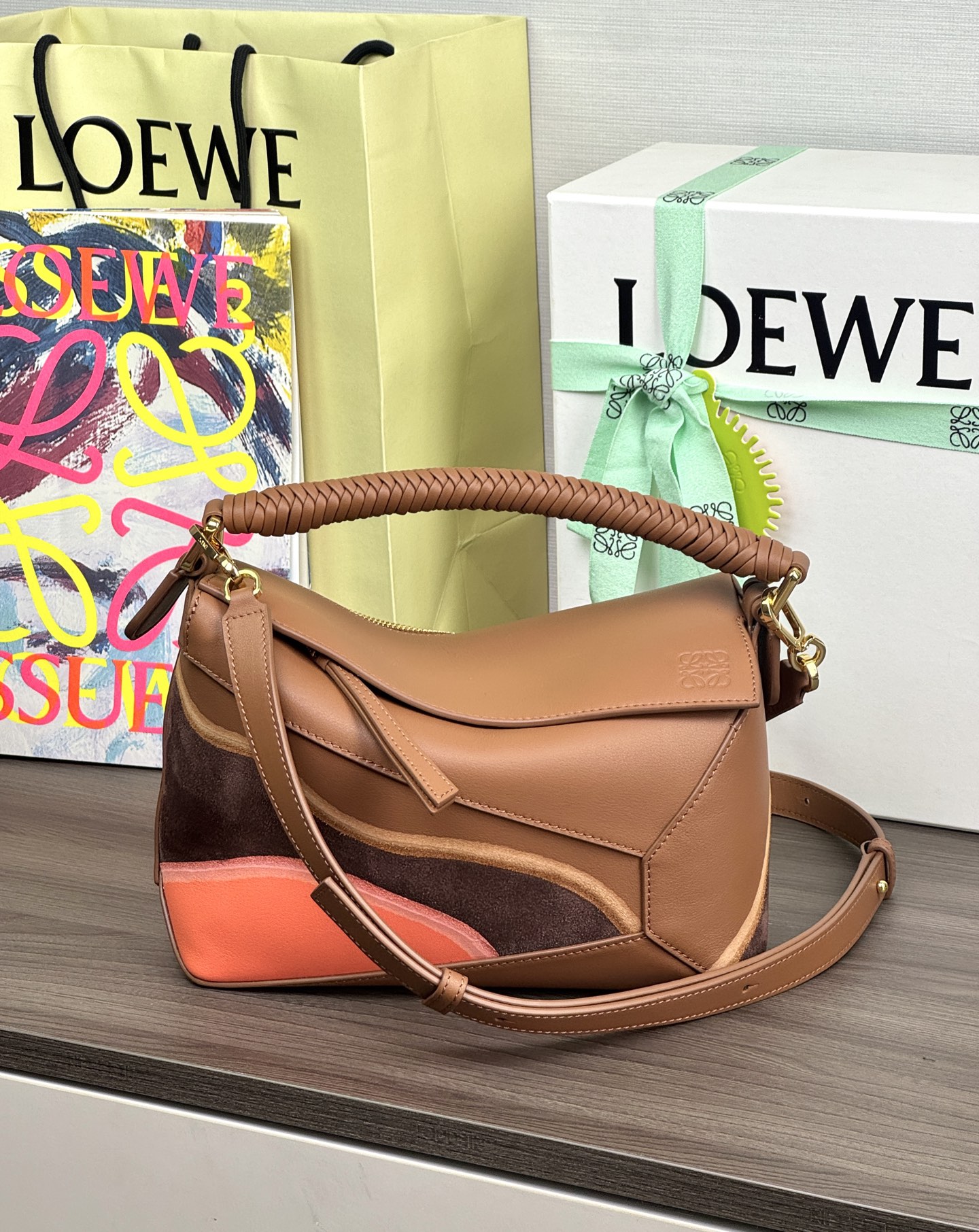 LOEWE 編み込みリストレット Puzzle 𝟐𝟒-トップクオリティ