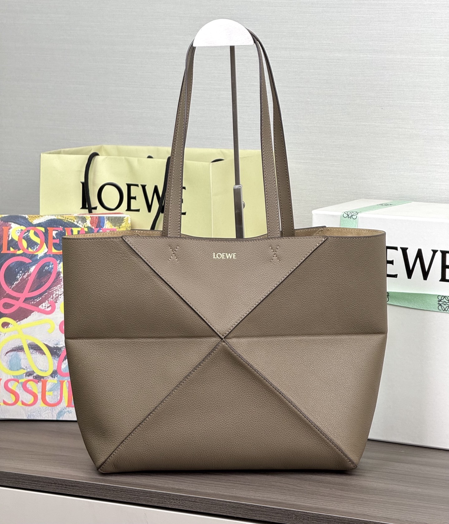 LOEWE новы сярэдні гарызантальны Puzzle Fold складвальны мяшок 𝟑𝟏.𝟓-вышэйшая якасць
