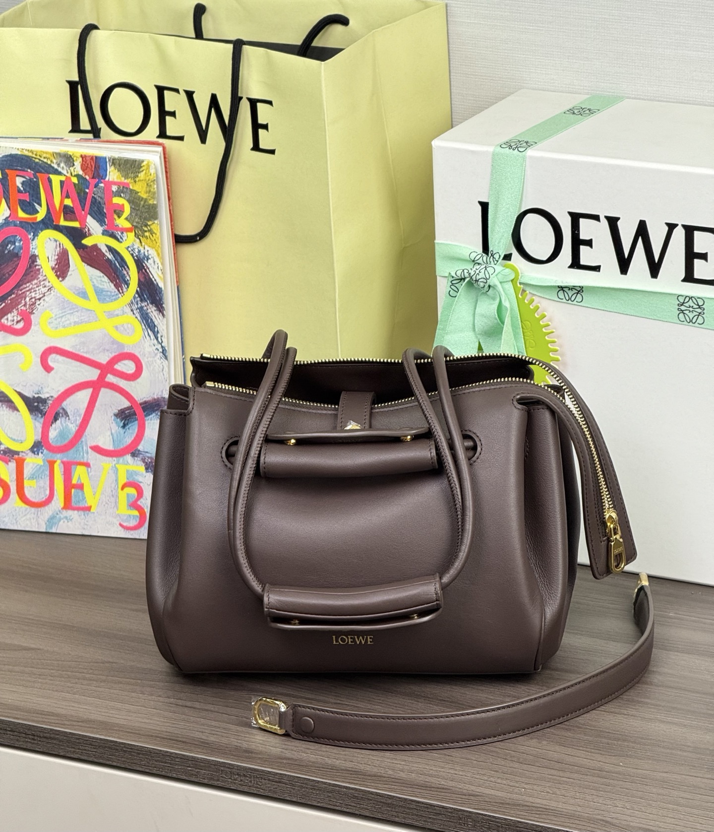 LOEWE Petit Sac Madrid - Qualité Supérieure