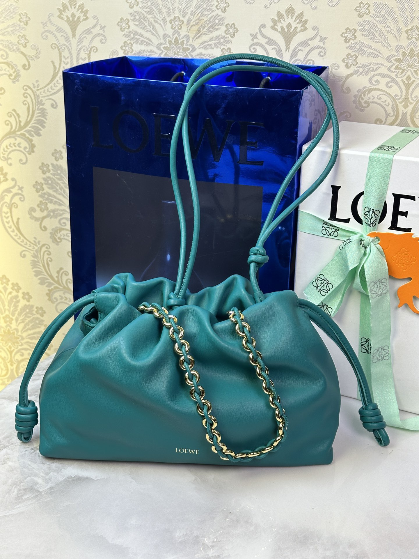 LOEWE Flamenco Purse moyen sac à chaîne 30 - qualité supérieure