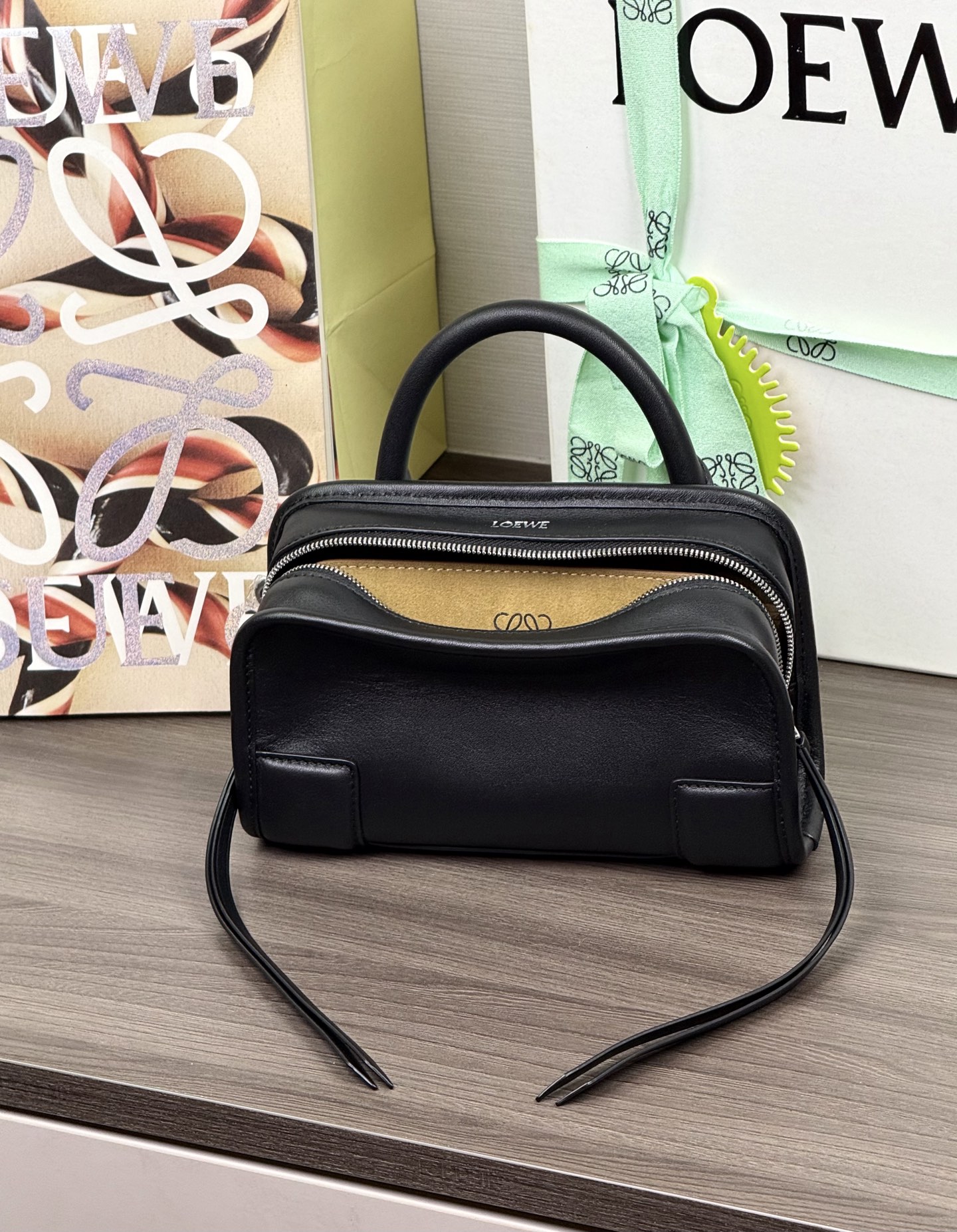 LOEWE Mini Amazona 180 Bag - Top Quality