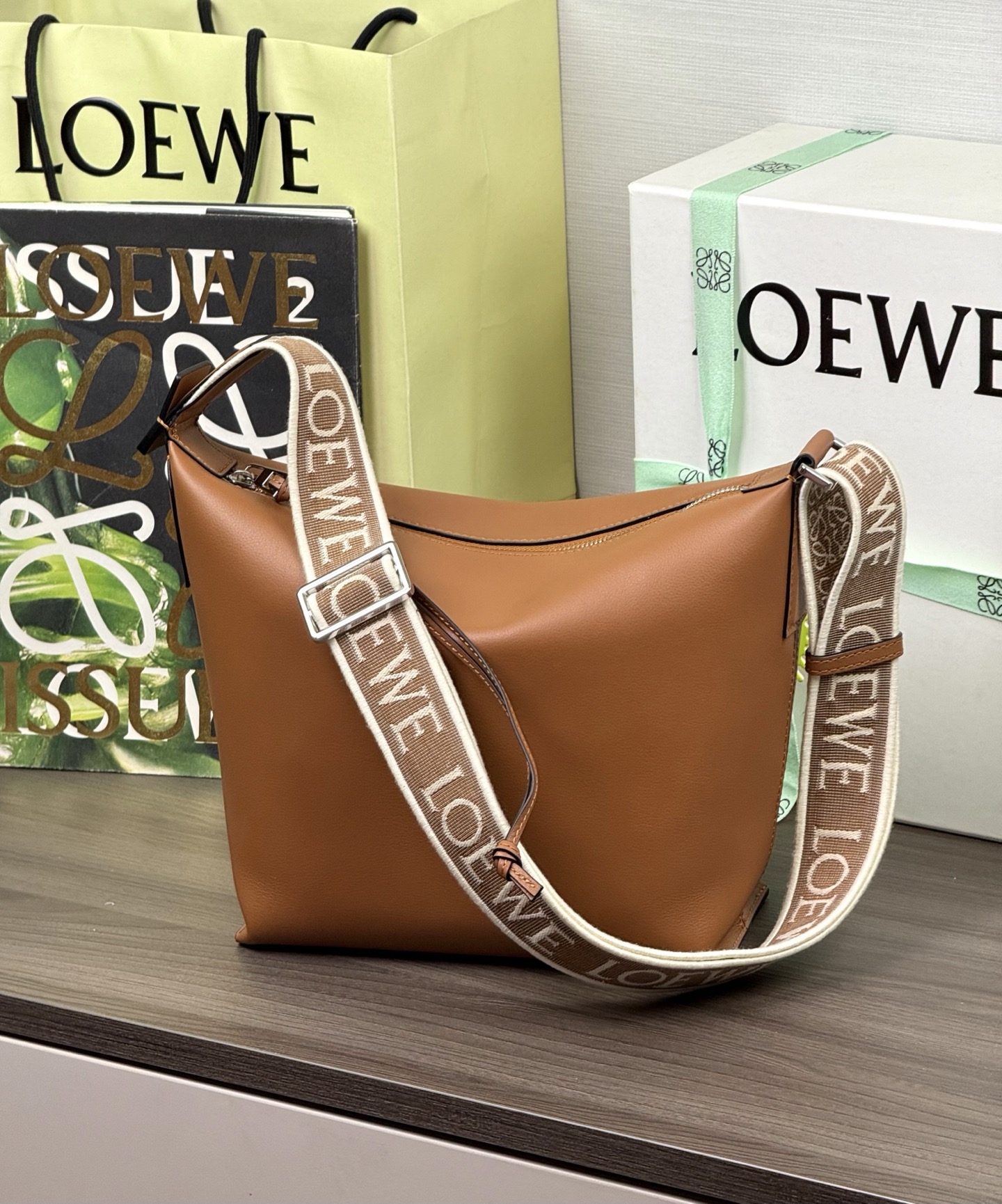 LOEWE Petit sac Cubi à bandoulière en jacquard - Qualité supérieure